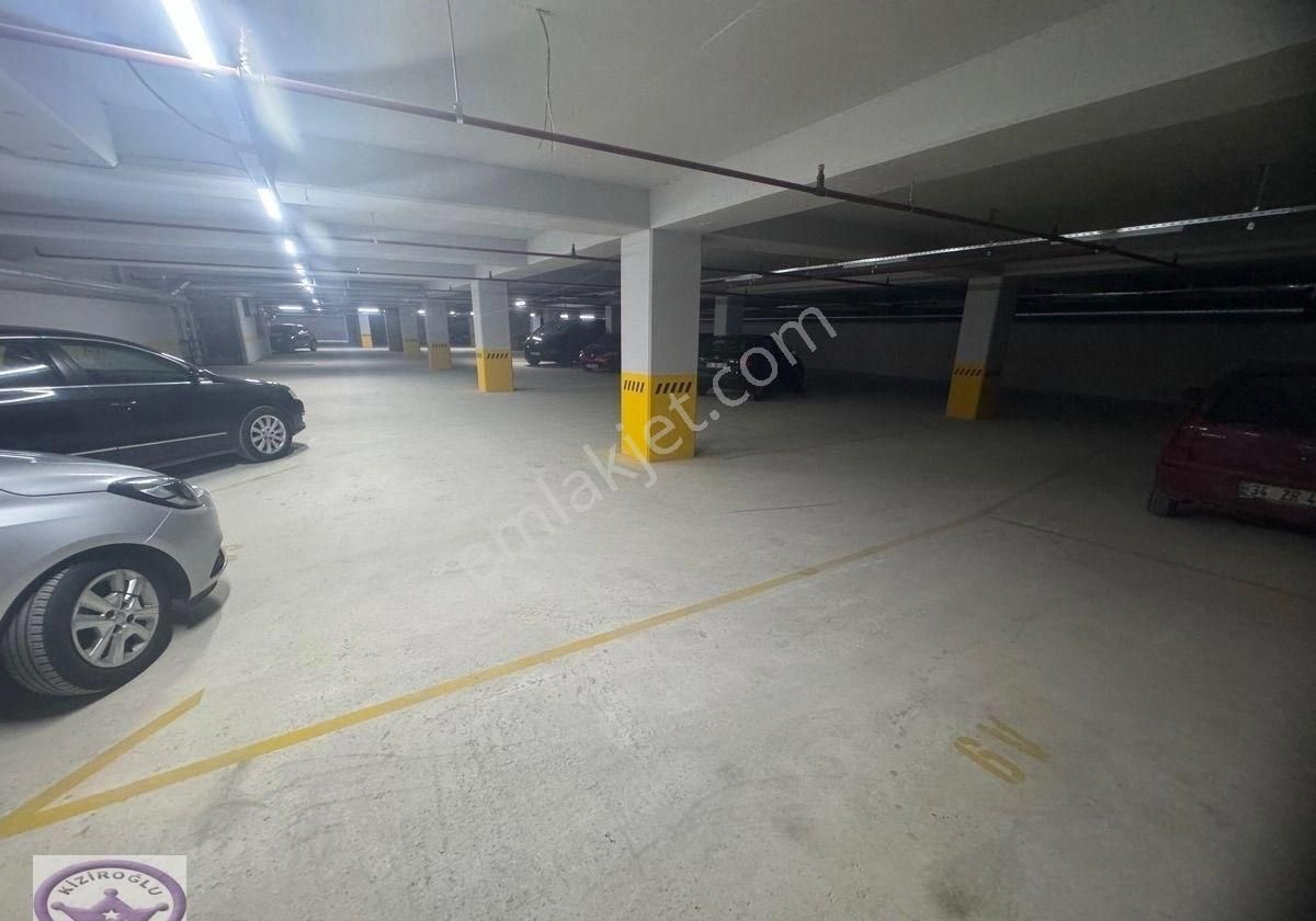 Marmaray Yanı Süreyya Evlerinde Güvenlikli İskanlı Balkonlu 2+1 - Görsel 21