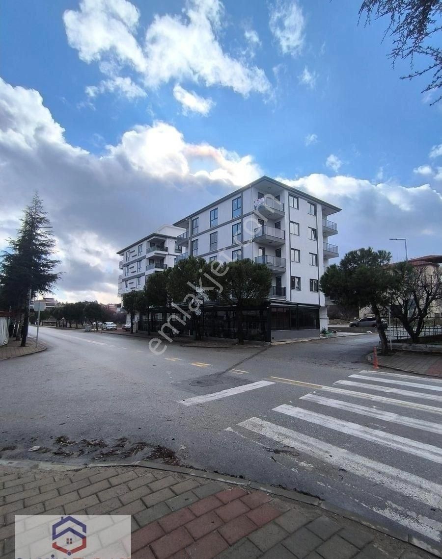 Şahin Emlaktan Denizli Acıpayam Ana Cadde Üzeri 150 M² 3+1 Satılık Daire - Görsel 10
