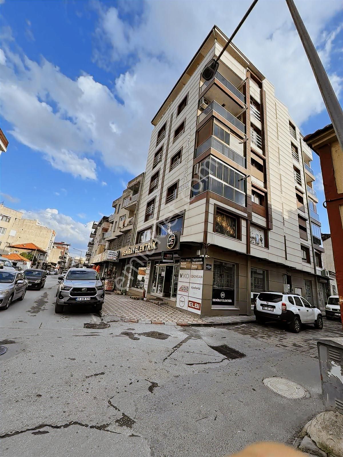 Süper Ultralüks Çarşı İçi 180m2 - Görsel 12