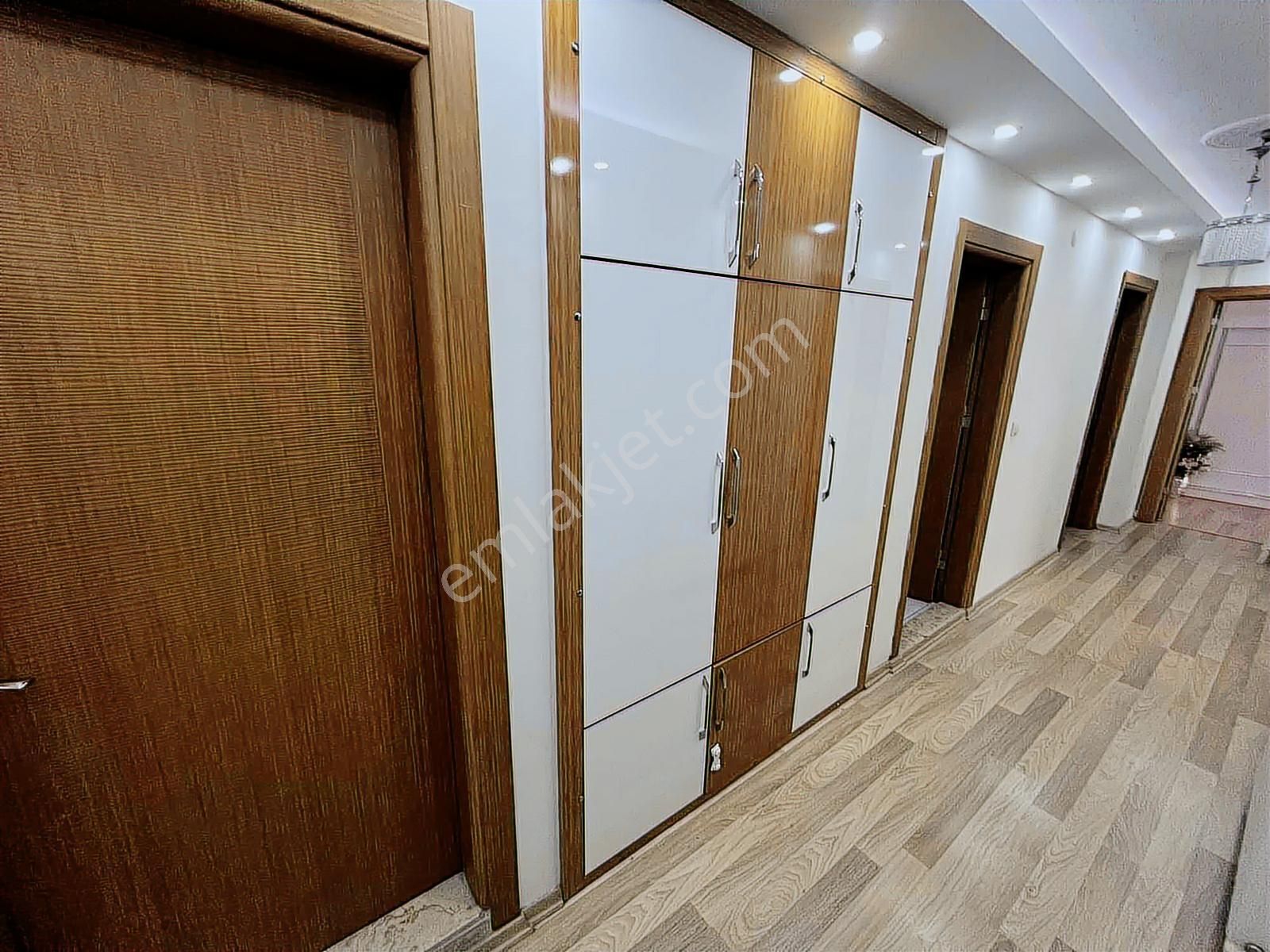 Süper Ultralüks Çarşı İçi 180m2 - Görsel 8