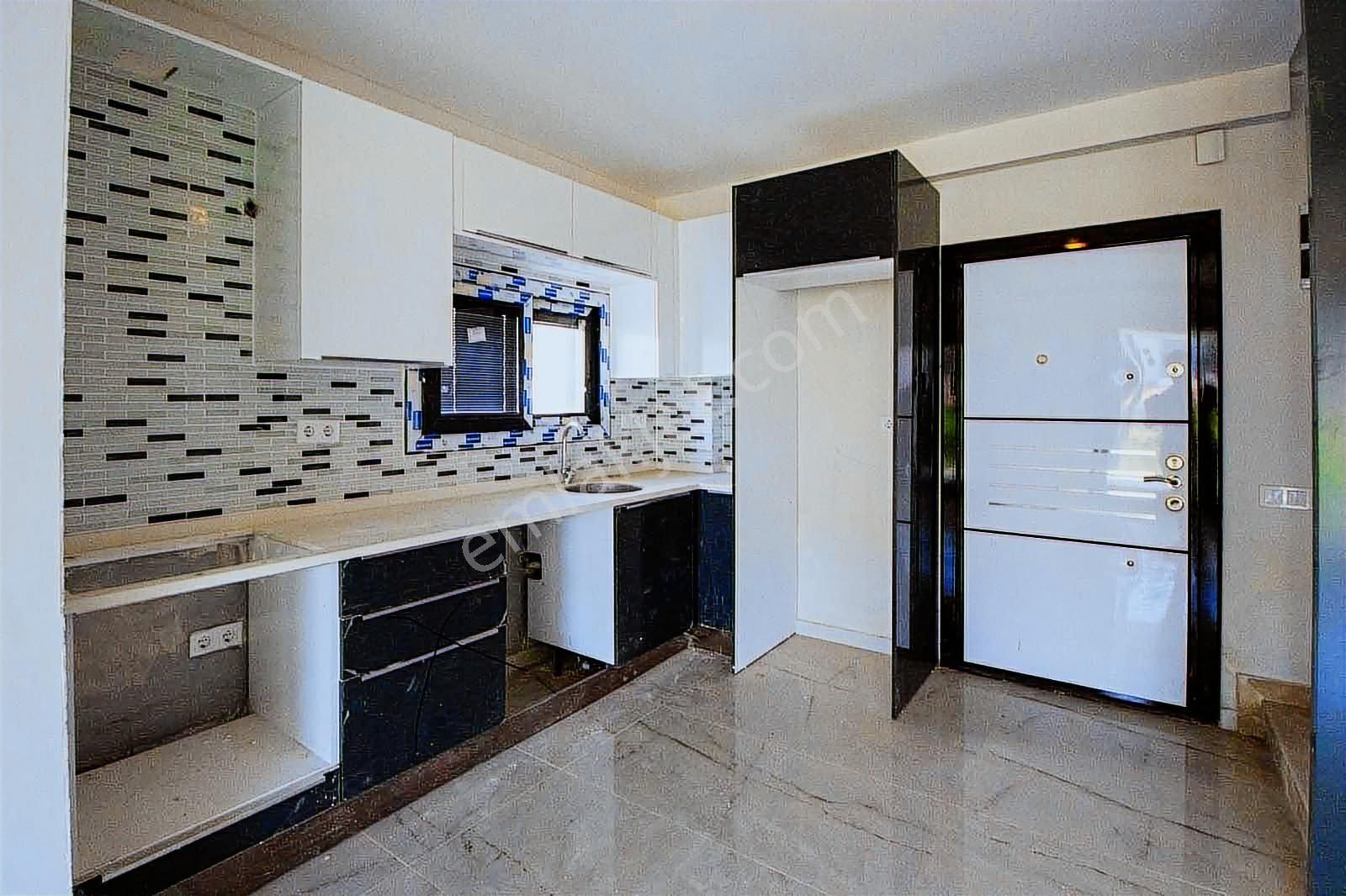 Pascha Emlak'tan Güzelçamlı'da Havuzlu Satılık 3+1 Yazlık Villa - Görsel 4