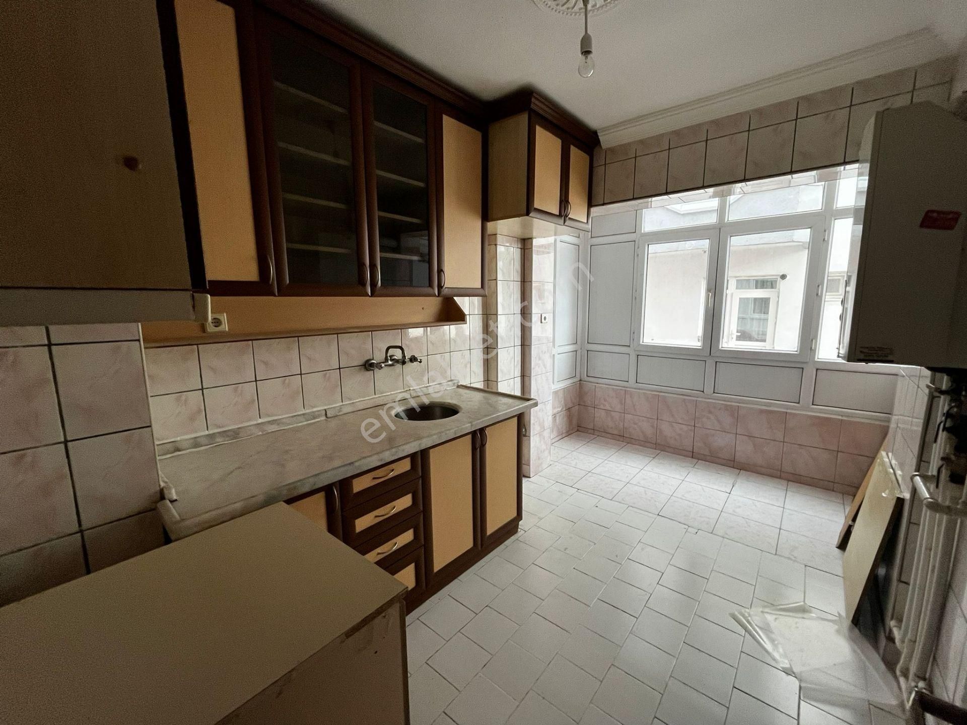 Sincan Mareşal Çakmak Mh.de 3+1 Kiralık Daire