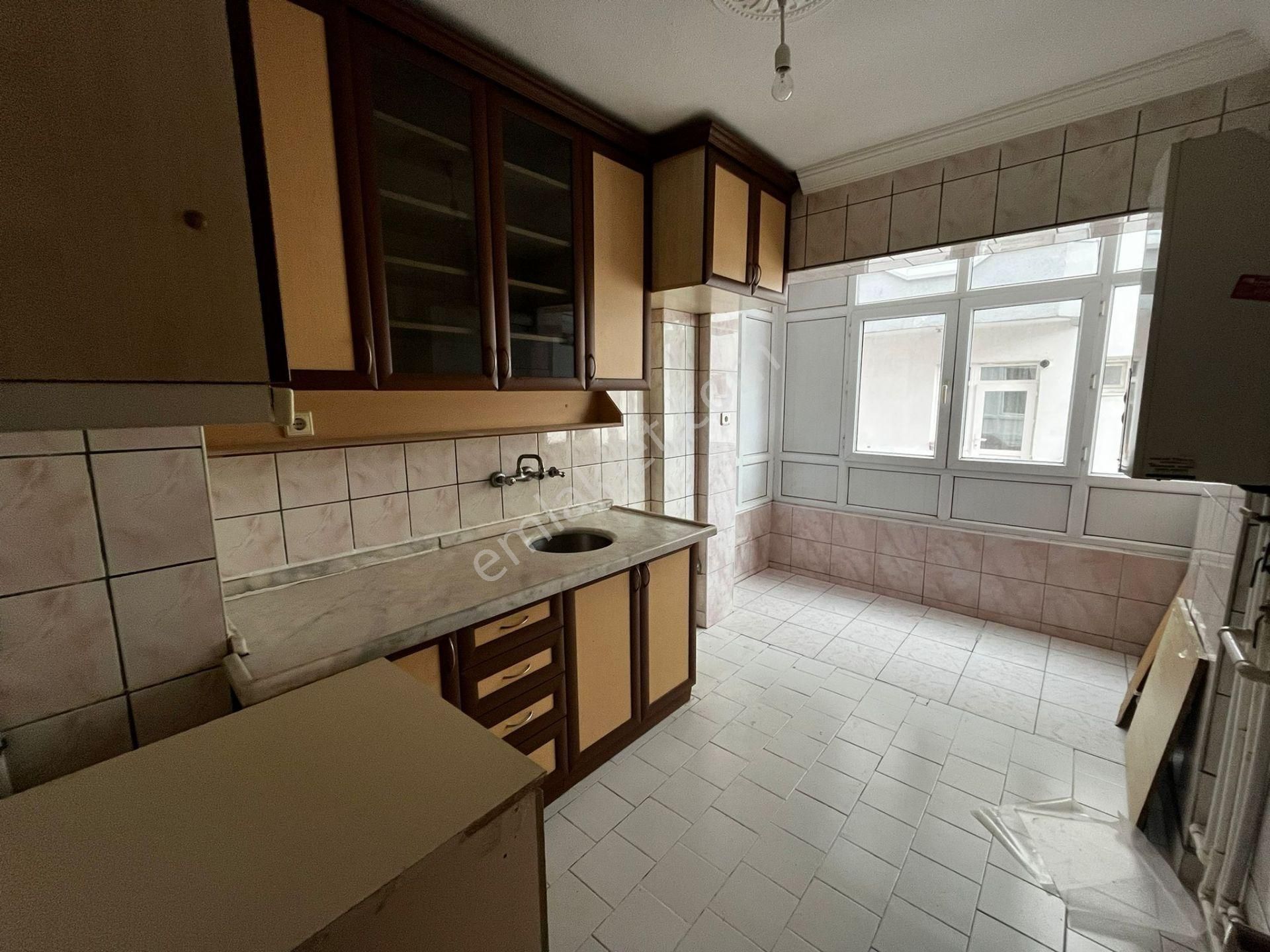 Sincan Mareşal Çakmak Mh.de 3+1 Kiralık Daire - Görsel 3