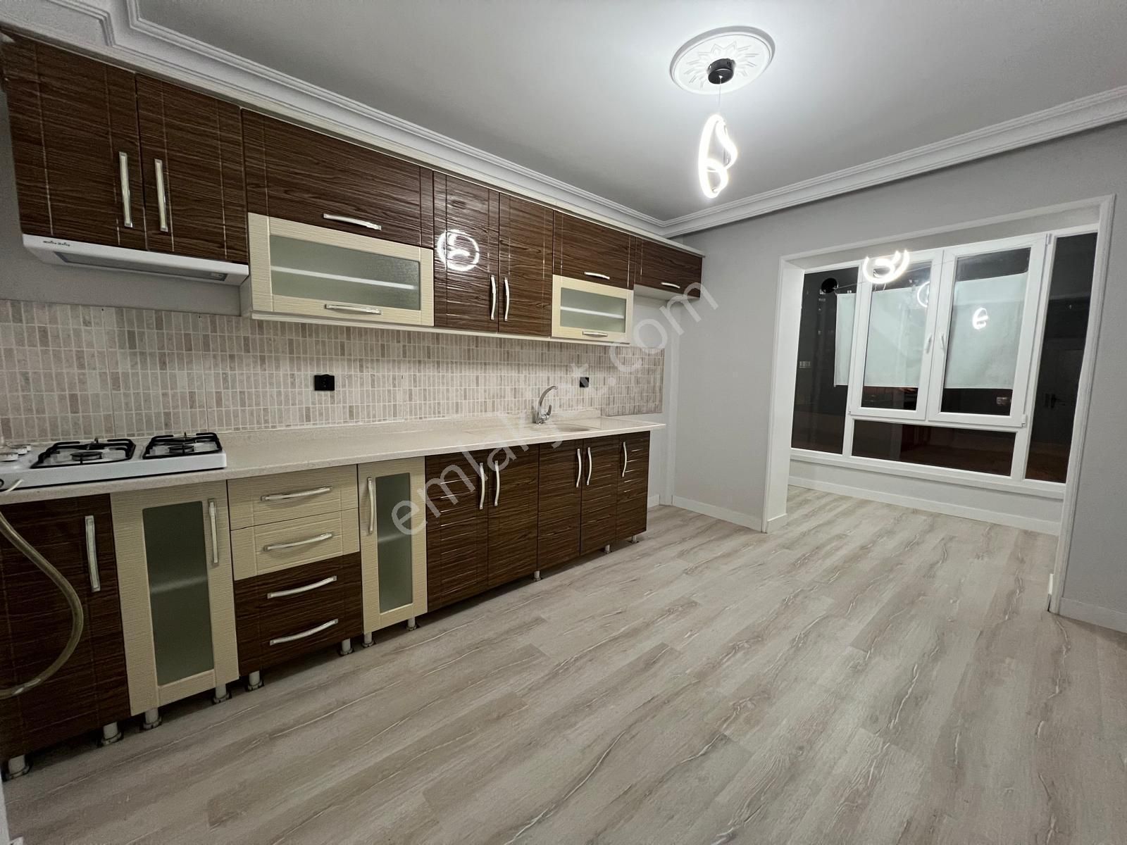 Kariyer'den Kanuni'de 3+1 Ön Cephe Ultra Lüx Yapılı Kat Konumunda Yüksek Giriş - Görsel 7