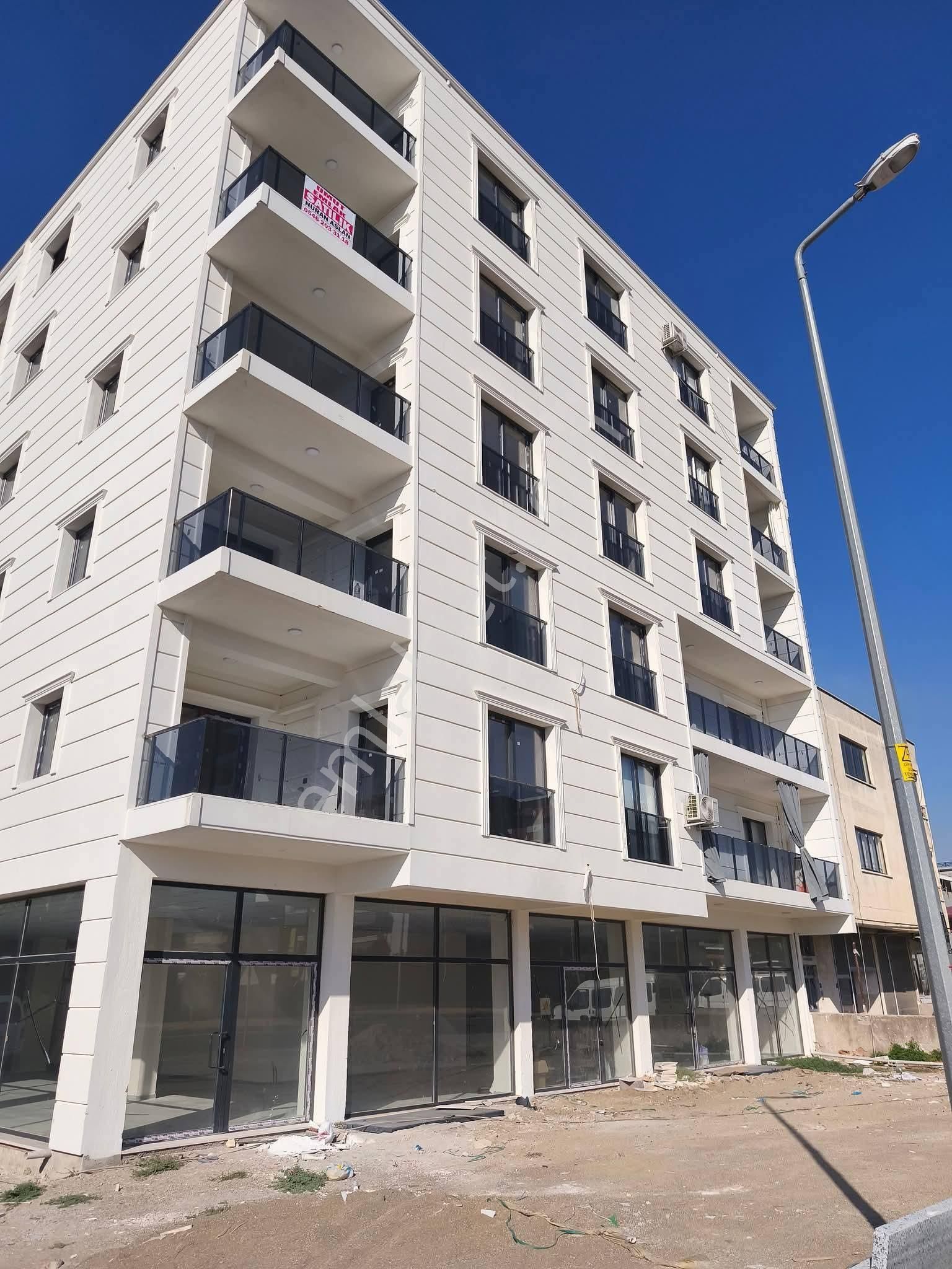 Umut Emlaktan Buharkent Merkezde 2+1 85 M2 4 Kat Daire Satılıktır