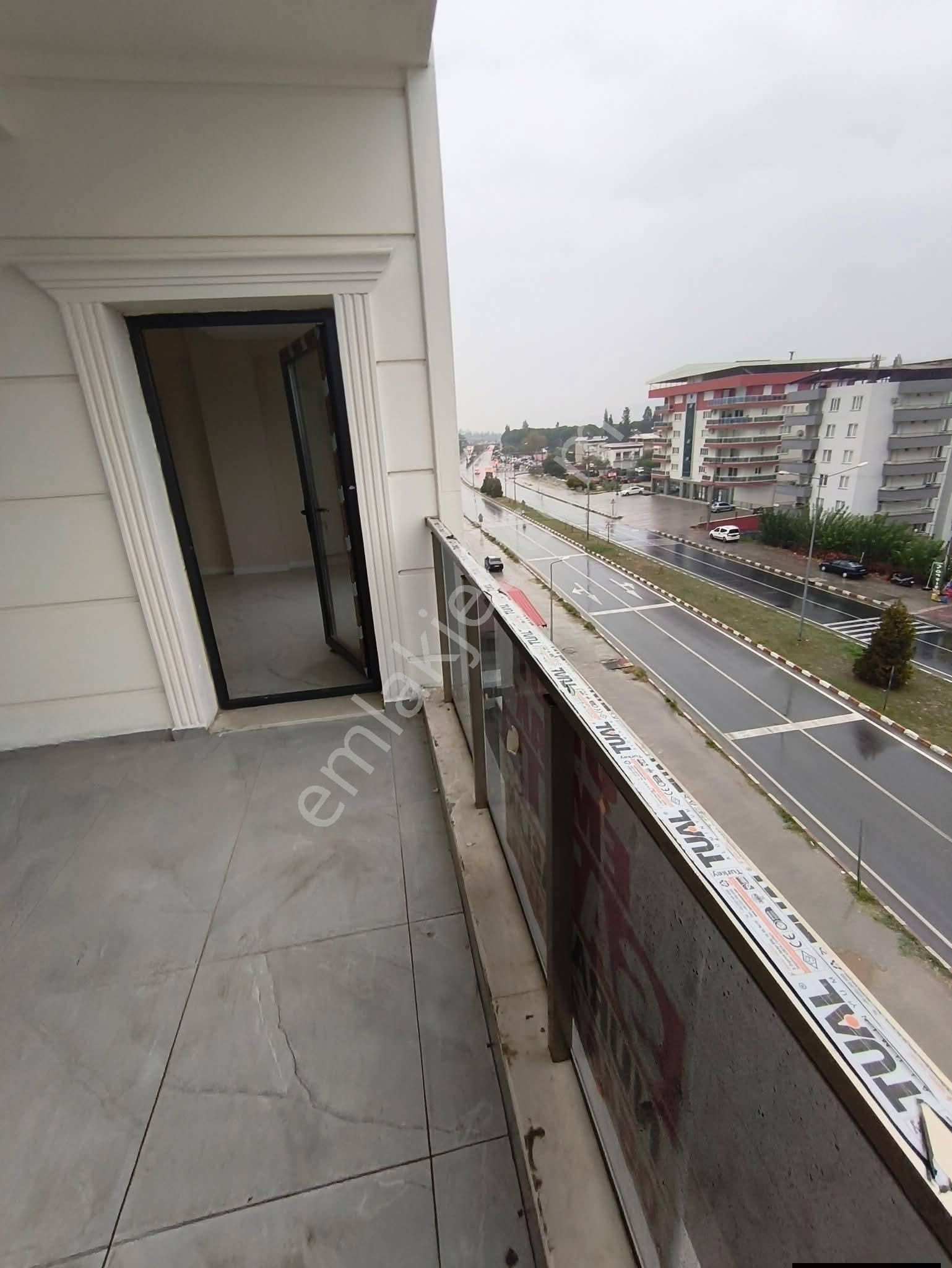 Umut Emlaktan Buharkent Merkezde 2+1 85 M2 4 Kat Daire Satılıktır - Görsel 8