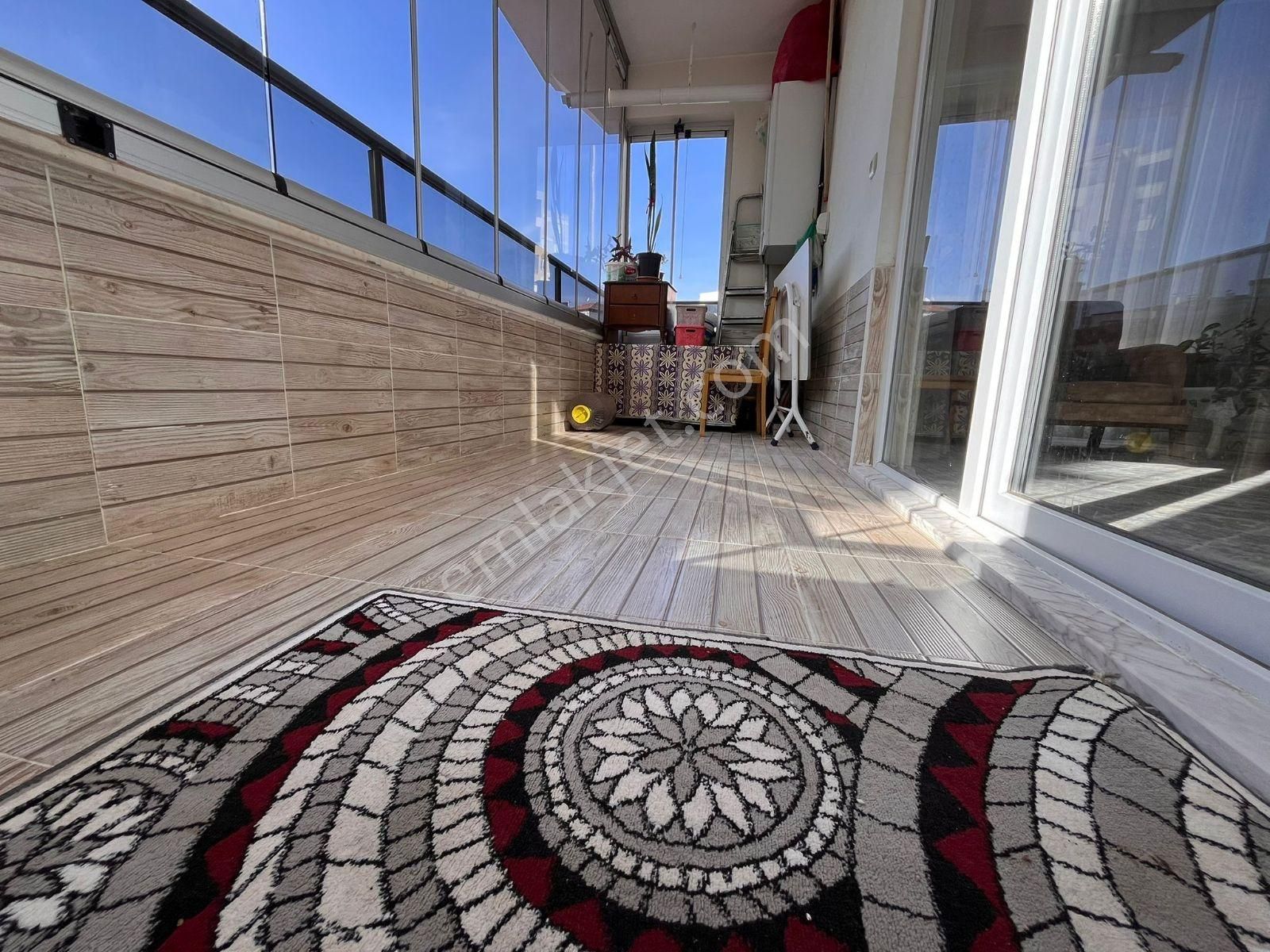 T.e.s.den Yılmazlar Düğün Salonu Civarında 2+1 Daire!!! - Görsel 12