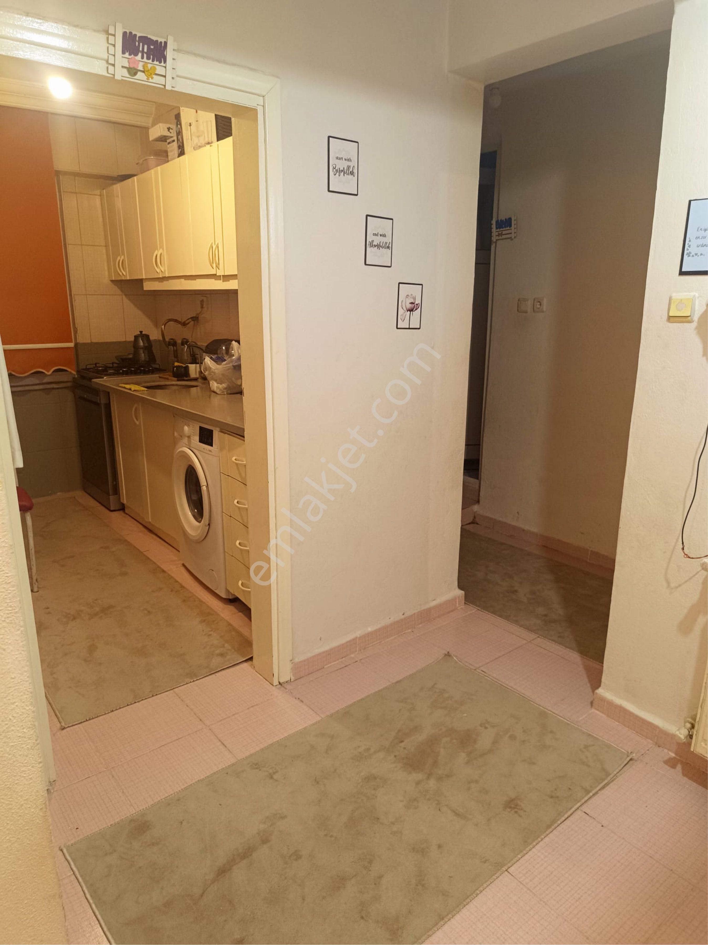 Zafer Yapıdan Satılık Bağımsız Girişli Yüksek Camlı Bahçekatı Daire 2-+1 85m2 2000yapı Esente Mahde - Görsel 4