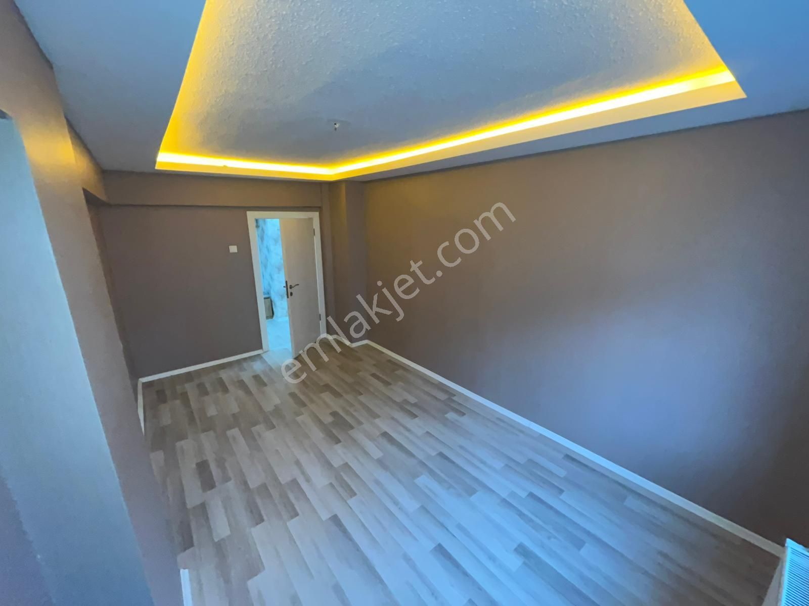 Mç Emlak Tan Plevne Mah. De 3+1 Full +full Yapılı Daire - Görsel 8