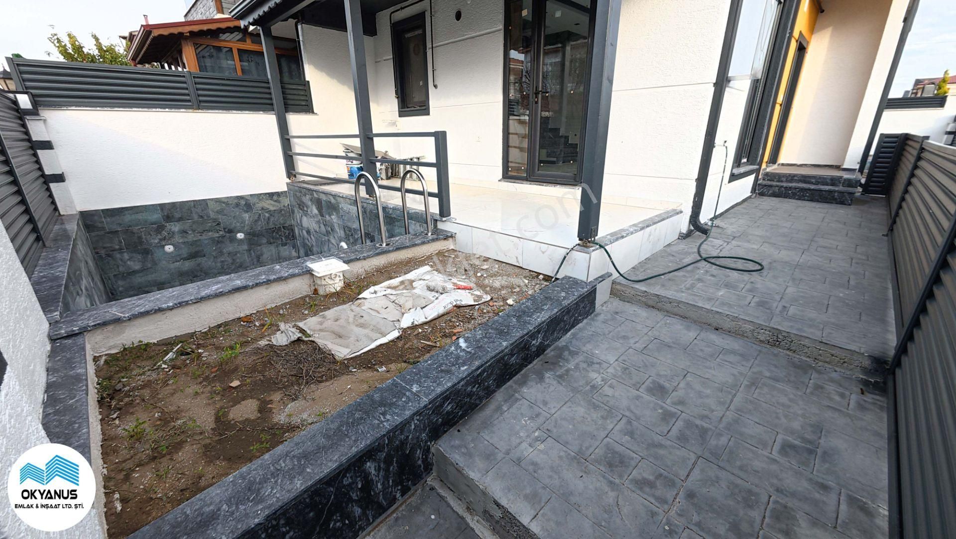 Sakarya Kocaali'de Müstakil Havuzlu Bahçeli 3+1 Modern Villa - Görsel 6