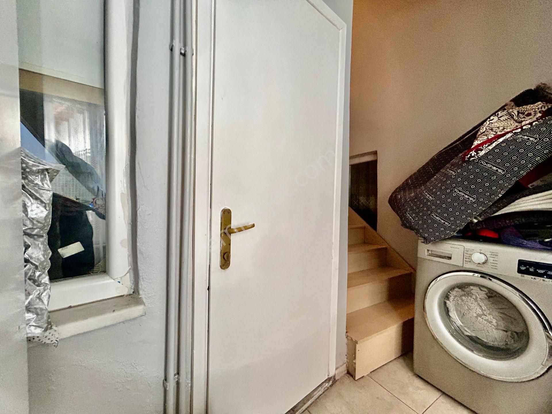 Yükselden Edremitte 'k.mutfak D.gazlı Ebv. Banyolu' 2+1 Satılık Müstakil Ev - Görsel 15