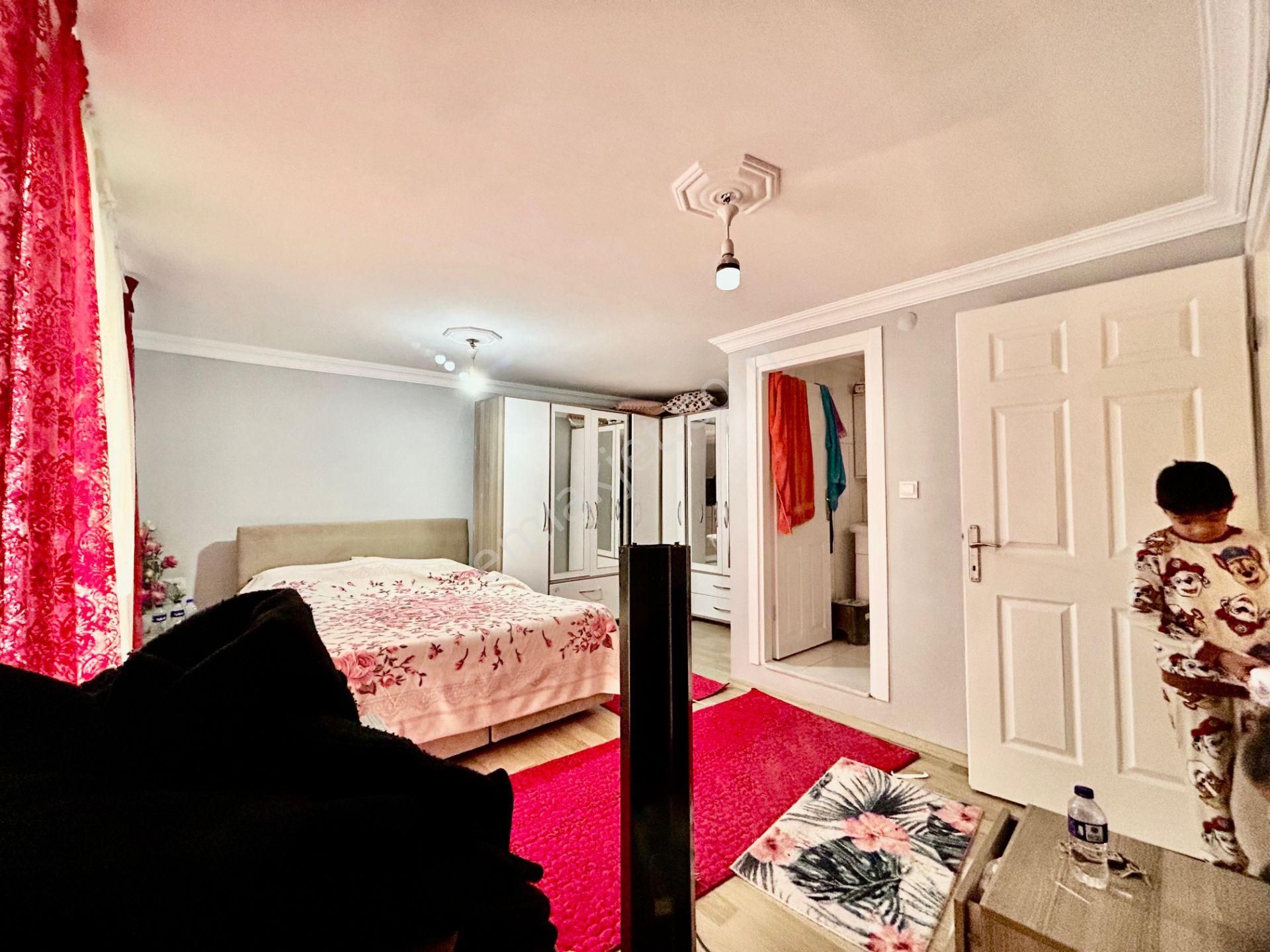 Yükselden Edremitte 'k.mutfak D.gazlı Ebv. Banyolu' 2+1 Satılık Müstakil Ev - Görsel 12