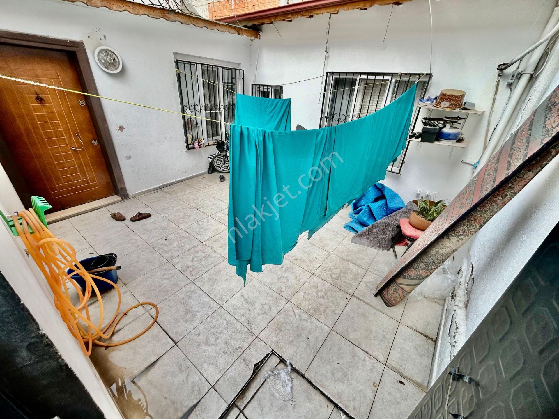 Yükselden Edremitte 'k.mutfak D.gazlı Ebv. Banyolu' 2+1 Satılık Müstakil Ev - Görsel 19