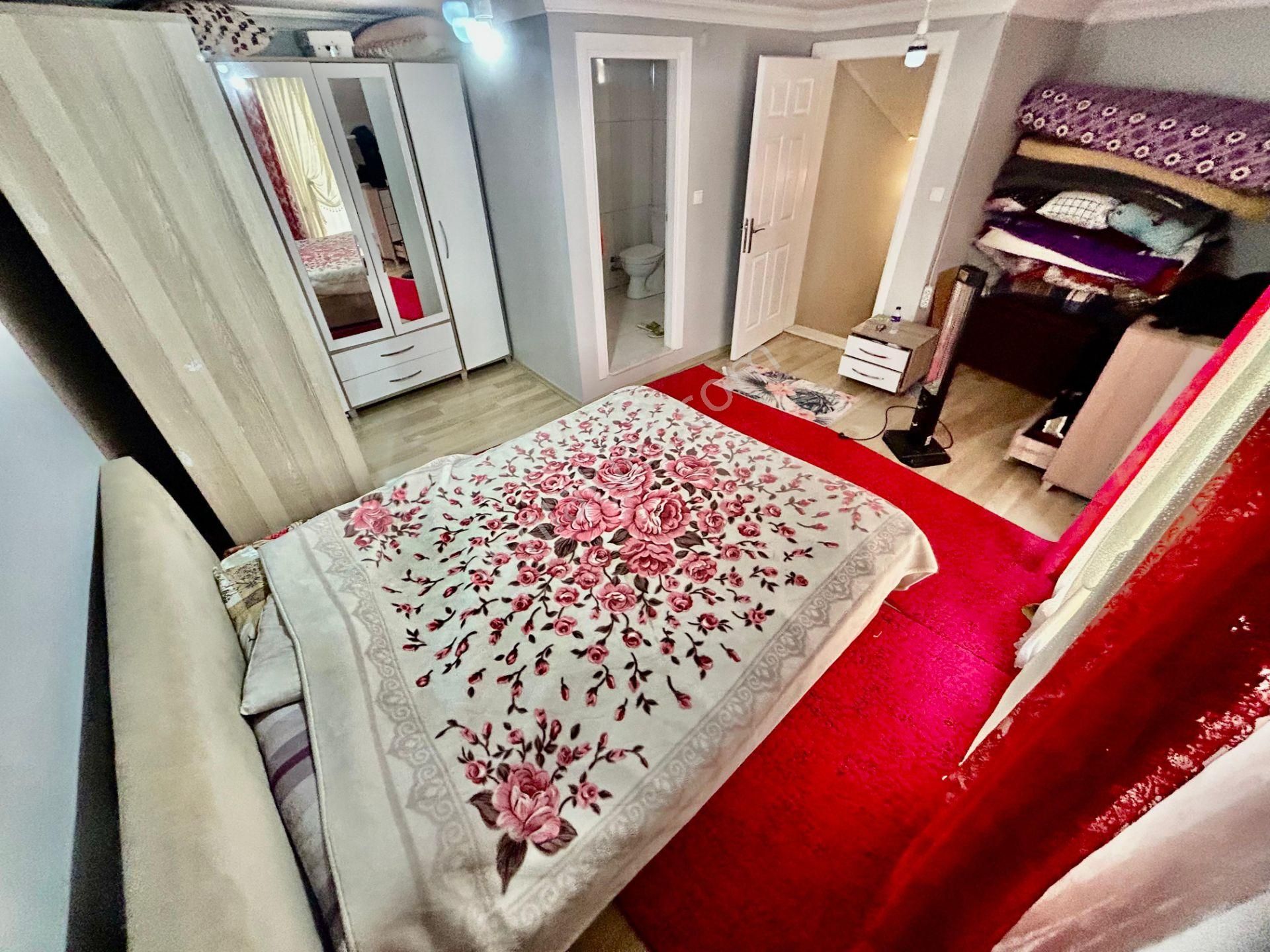 Yükselden Edremitte 'k.mutfak D.gazlı Ebv. Banyolu' 2+1 Satılık Müstakil Ev - Görsel 18