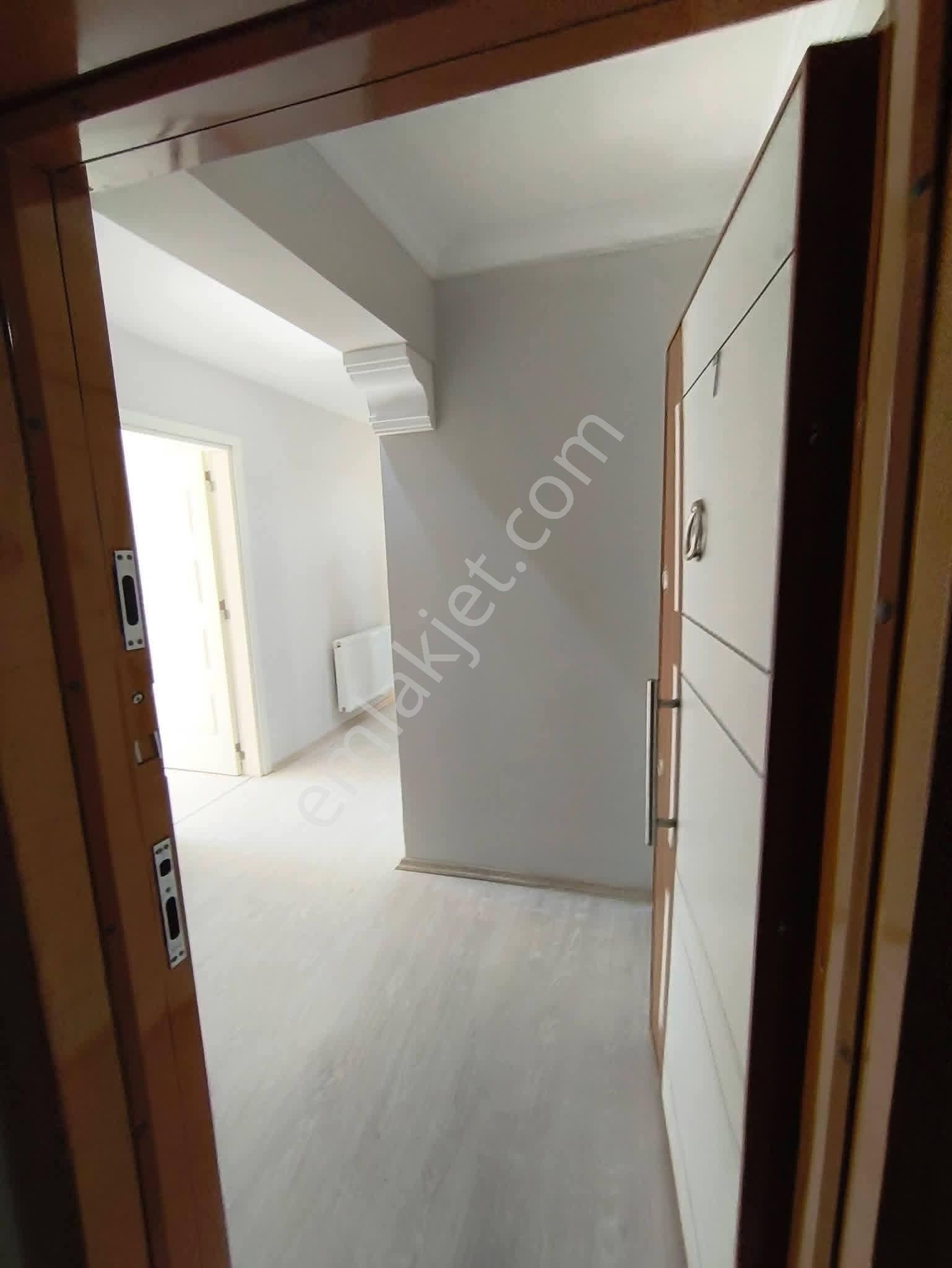 Umut Emlaktan Buharkent Merkezde 2+1 120 M2 Daire Satılıktır - Görsel 11