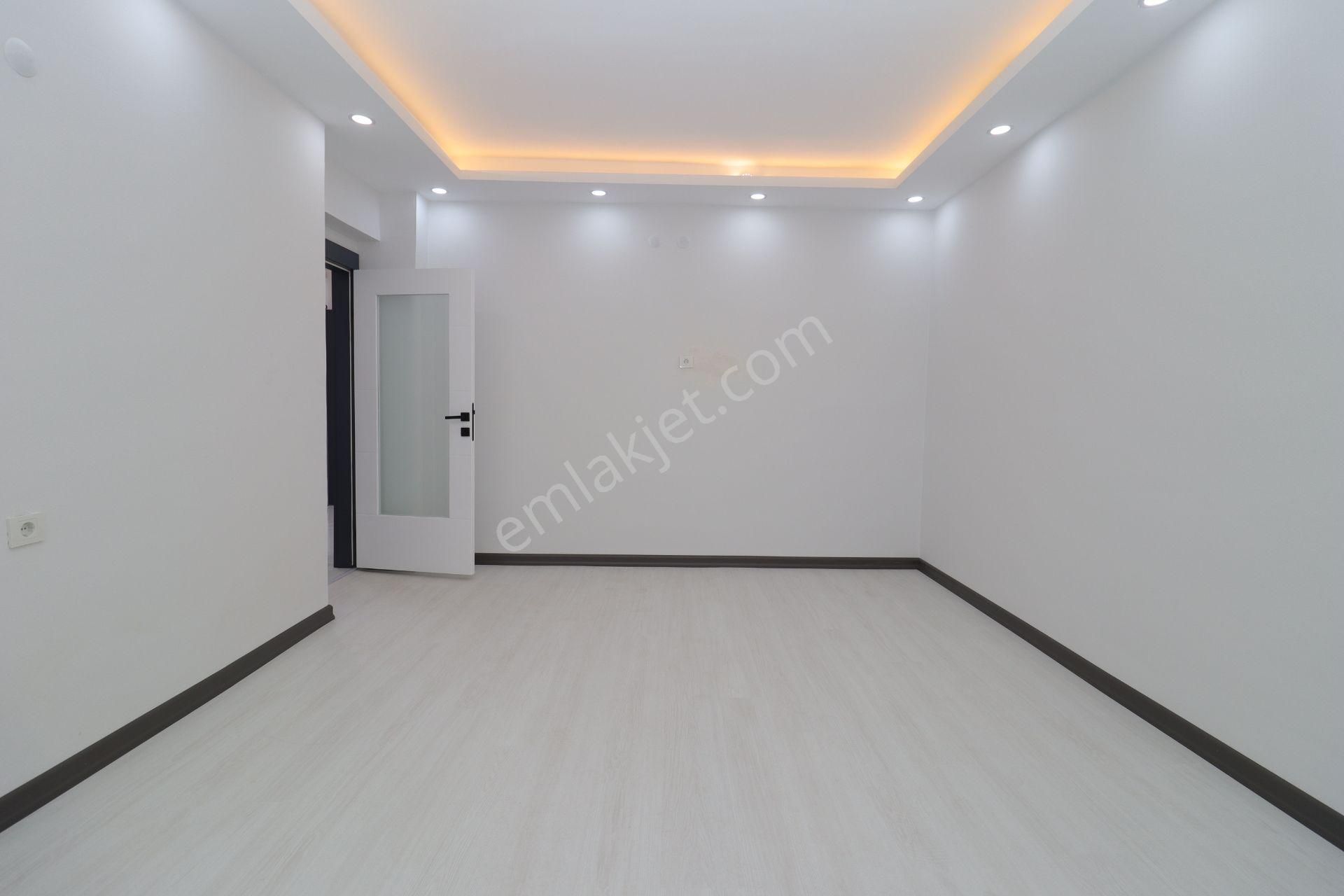 Akif'ten Etimesgut Süvari'de Full Yapılı 2+1 Satılık Daire - Görsel 9