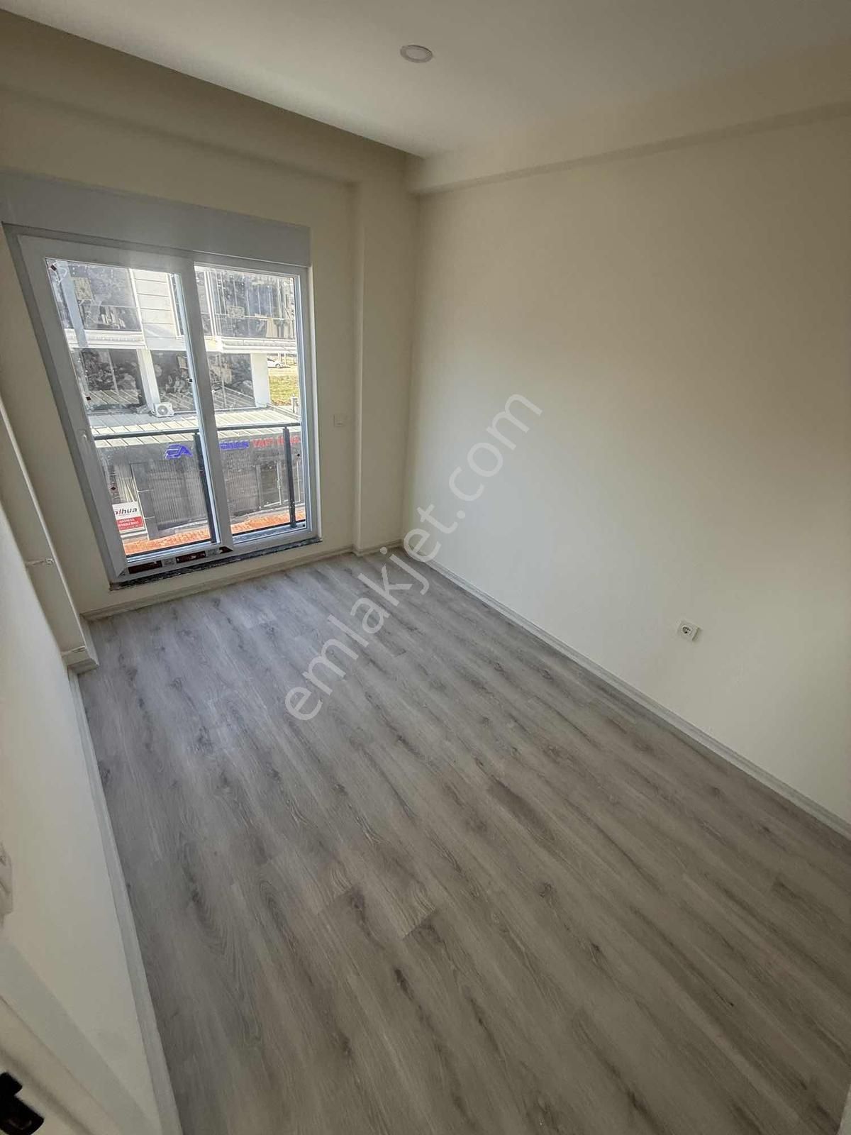 Aydoğmuş Mah Katta Sıfır 1+1 Kiralık Daire - Görsel 5