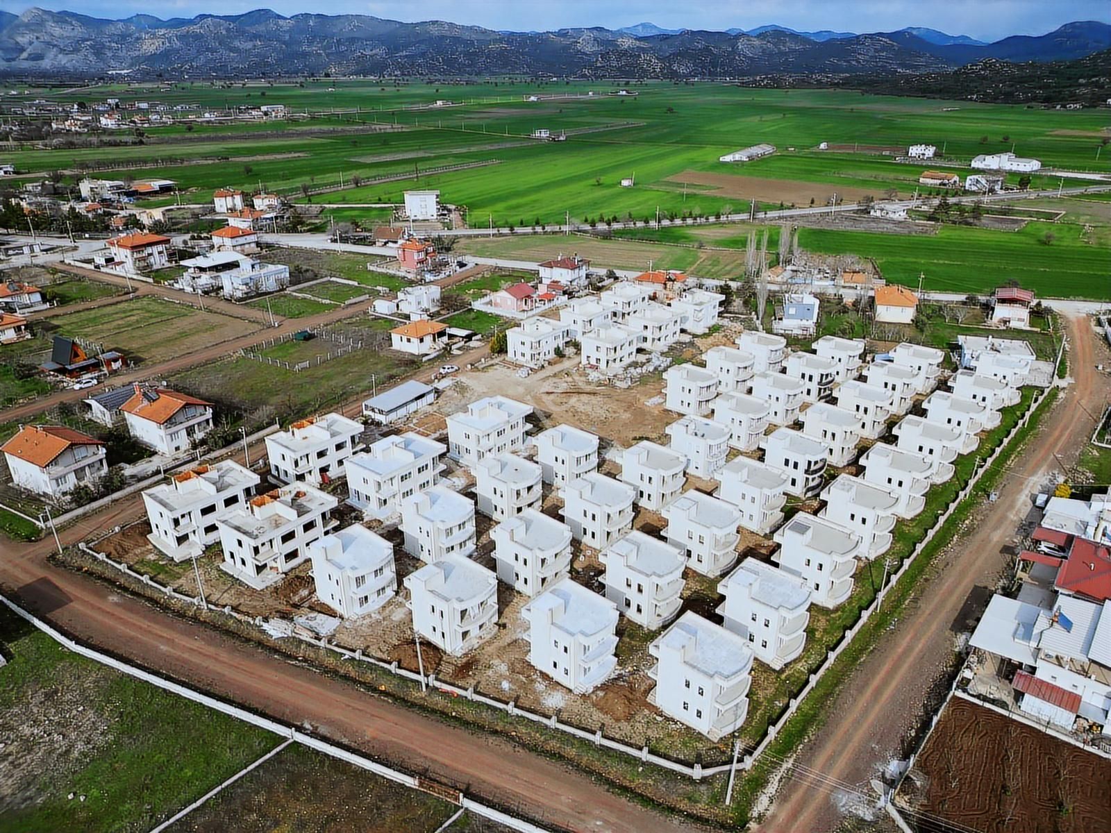 Antalya Döşemealtı Bademağacı Satılık Sıfır 2+1 İkiz Villa