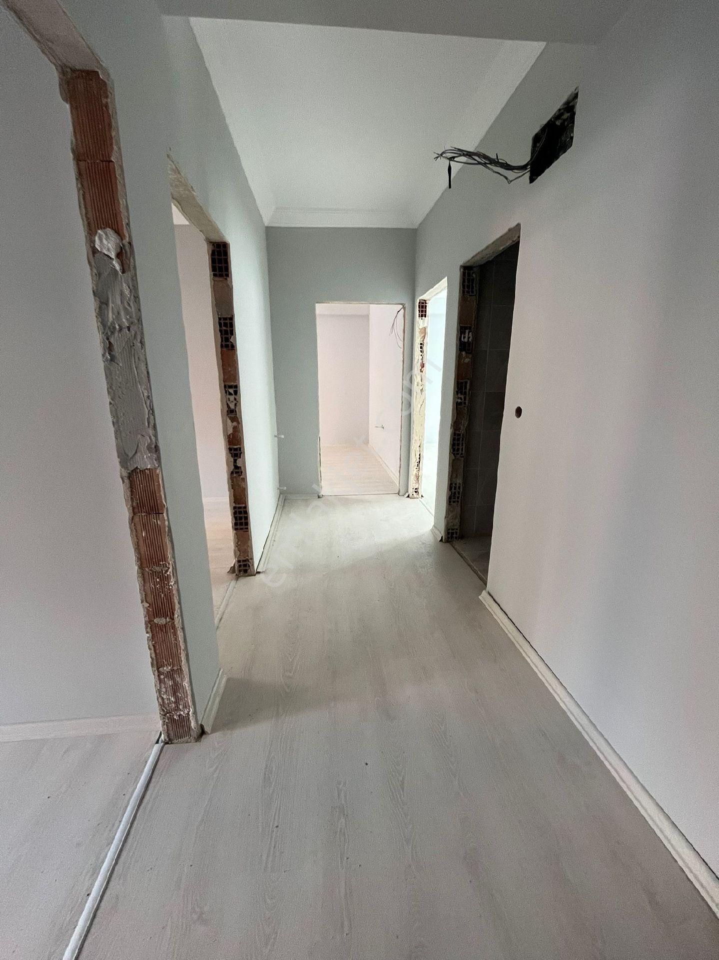 Evim-nur'dan Kalkancı Mah. 3+1 2 Banyo 1 Balkon Asansörlü Yüksek Giriş Daire - Görsel 16