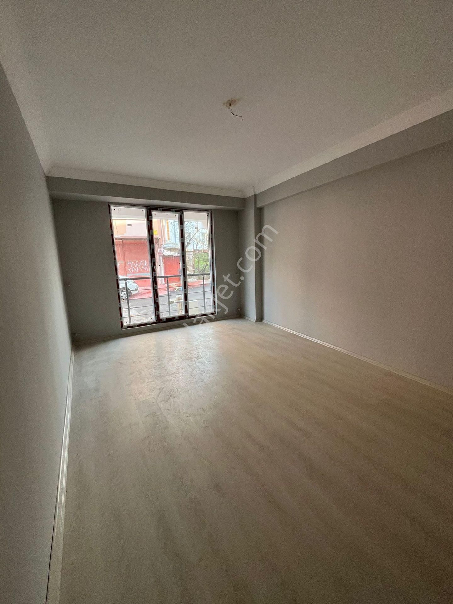 Evim-nur'dan Kalkancı Mah. 3+1 2 Banyo 1 Balkon Asansörlü Yüksek Giriş Daire - Görsel 6