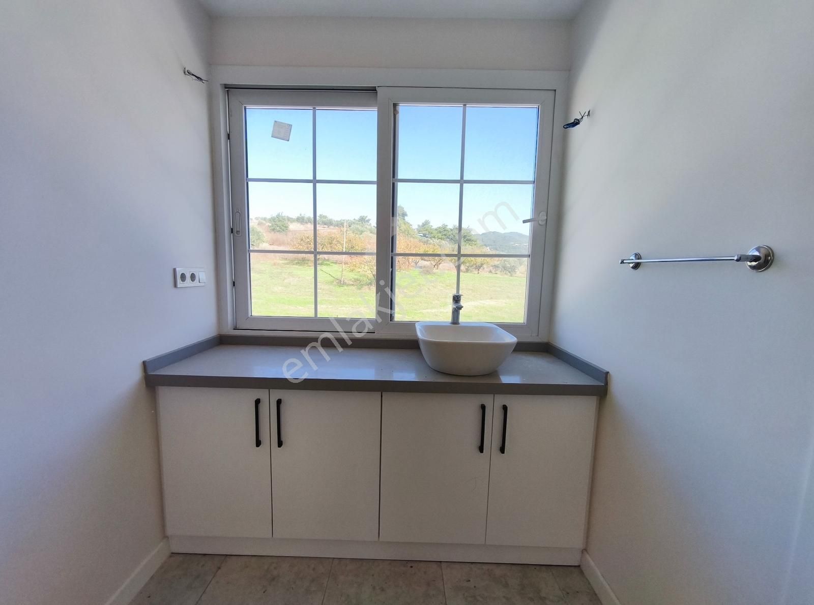 Kuşadası Caferli'de, Satılık, 3+1, Sıra Dışı, Müstakil Villa - Görsel 14