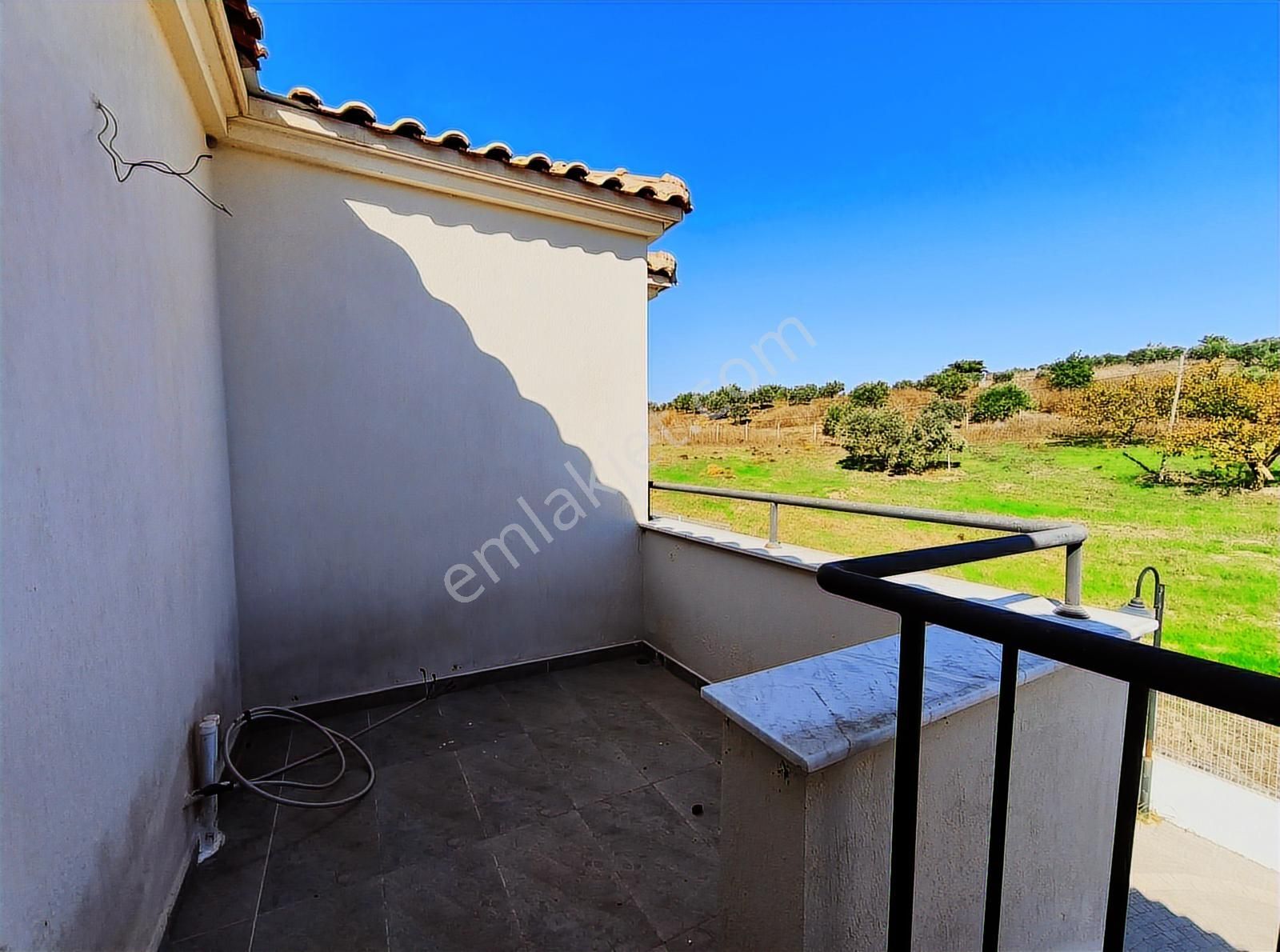 Kuşadası Caferli'de, Satılık, 3+1, Sıra Dışı, Müstakil Villa - Görsel 33