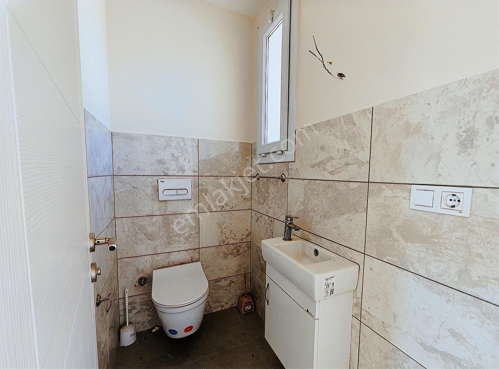 Kuşadası Caferli'de, Satılık, 3+1, Sıra Dışı, Müstakil Villa - Görsel 22