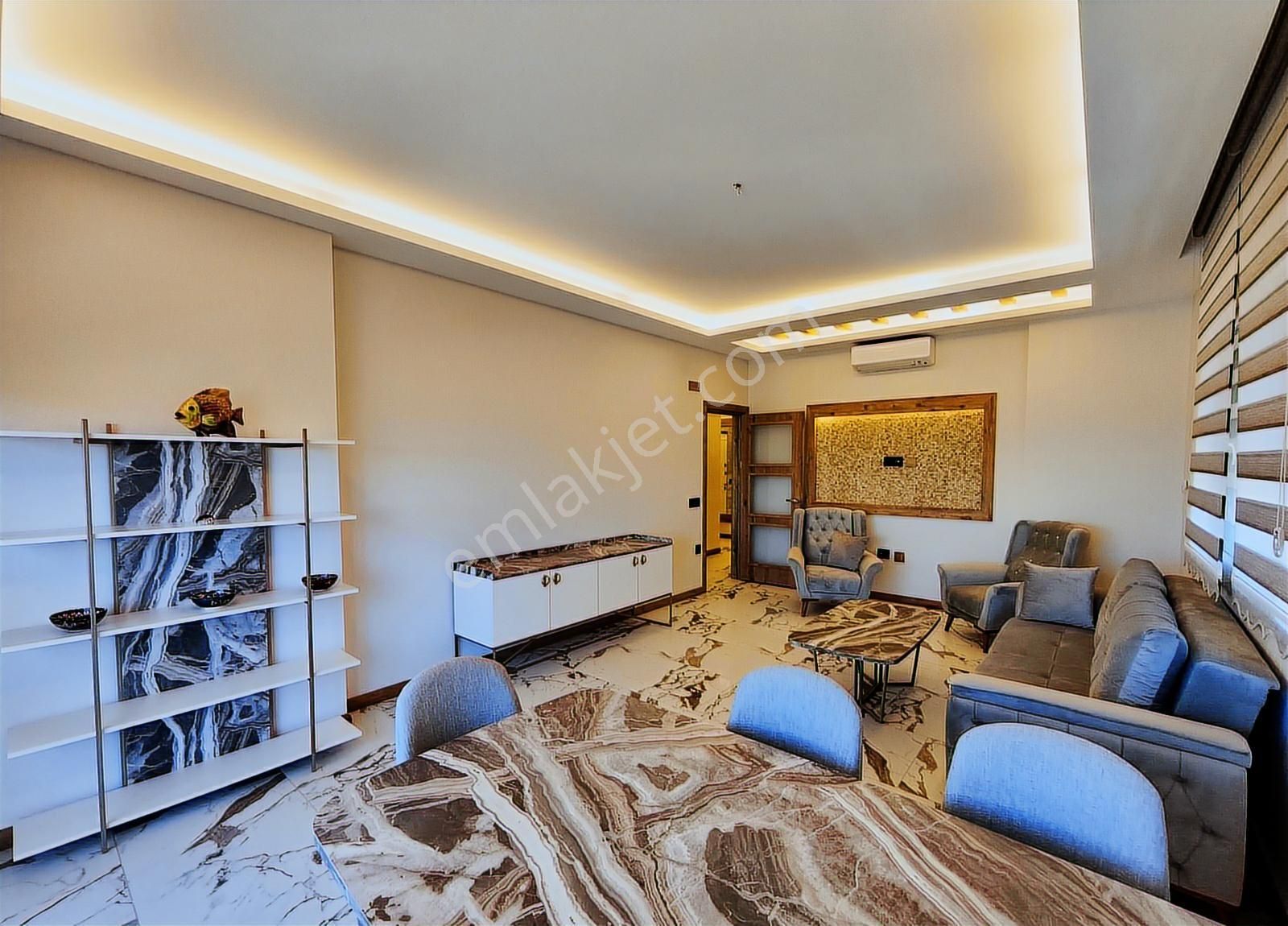 Kuşadası'da Satılık, Panoramik Manzaralı, 3+1 Lüks Daire - Görsel 12