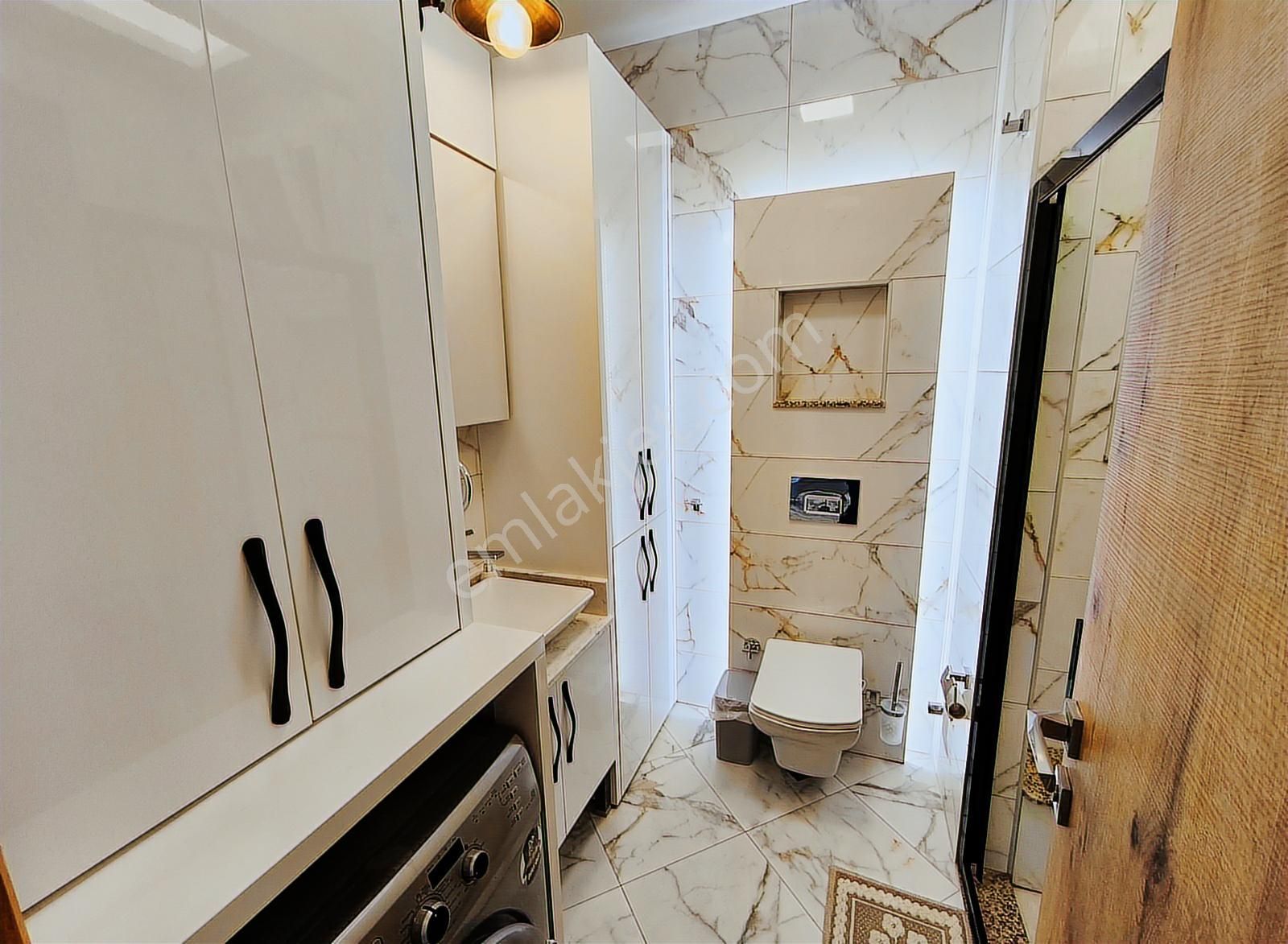 Kuşadası'da Satılık, Panoramik Manzaralı, 3+1 Lüks Daire - Görsel 15