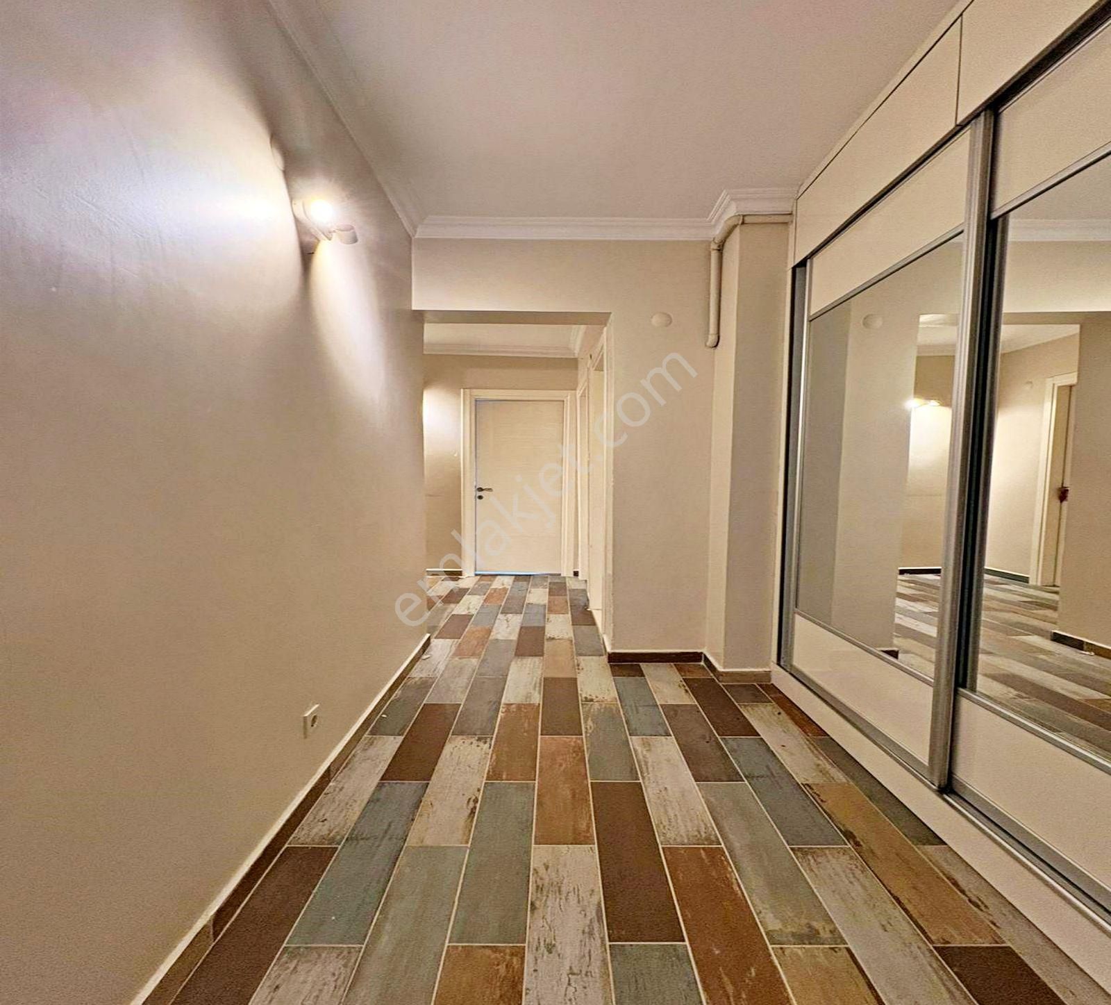 Beylikdüzü Makyol Yanı Kat Mülkiyetli 3+1 Boş Satılık Daire - Görsel 4