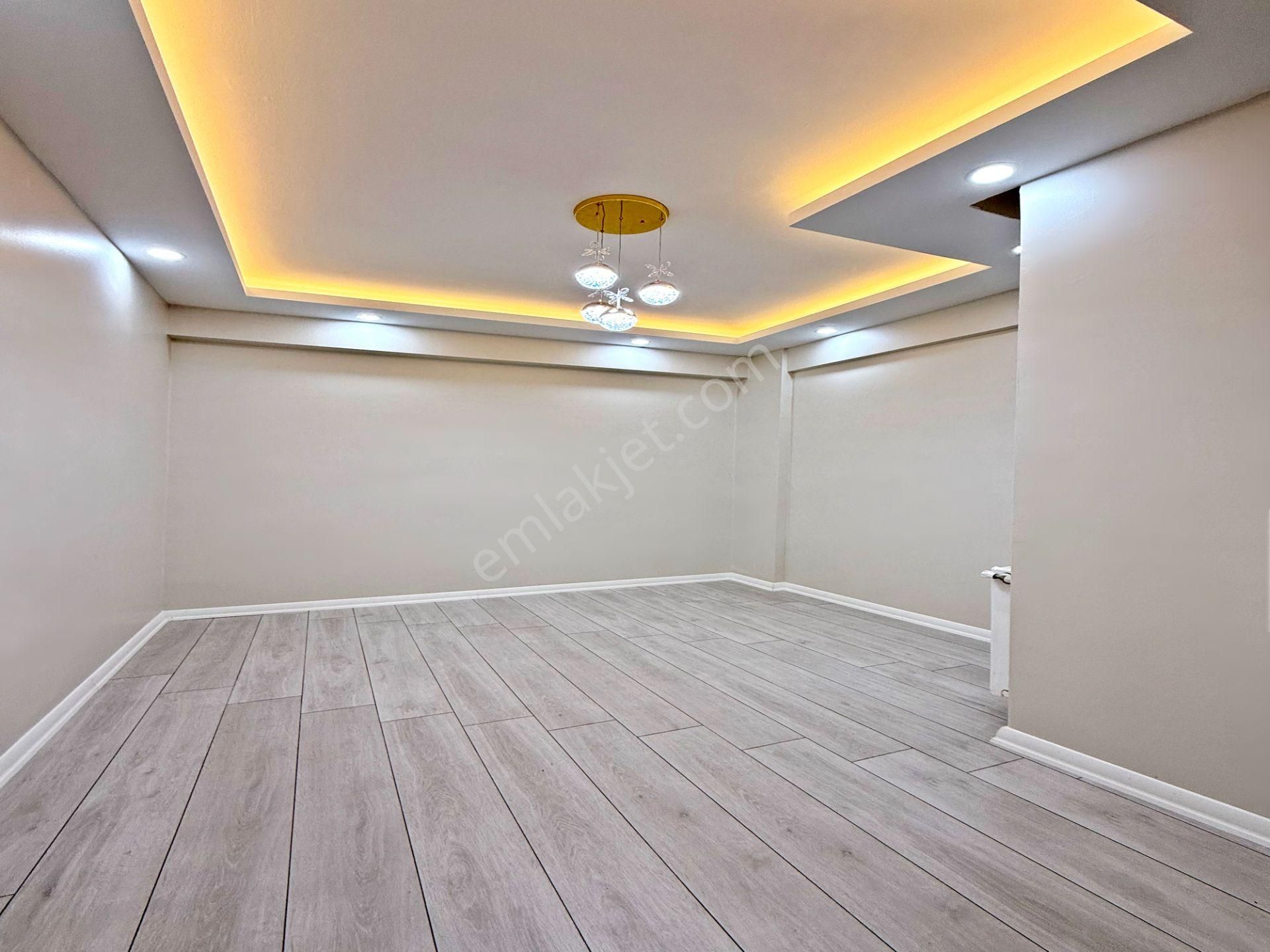 Bağlarçeşmeye Yakın Masrafı Olmayan Balkonlu 2+1 Ara Kat Daire - Görsel 11