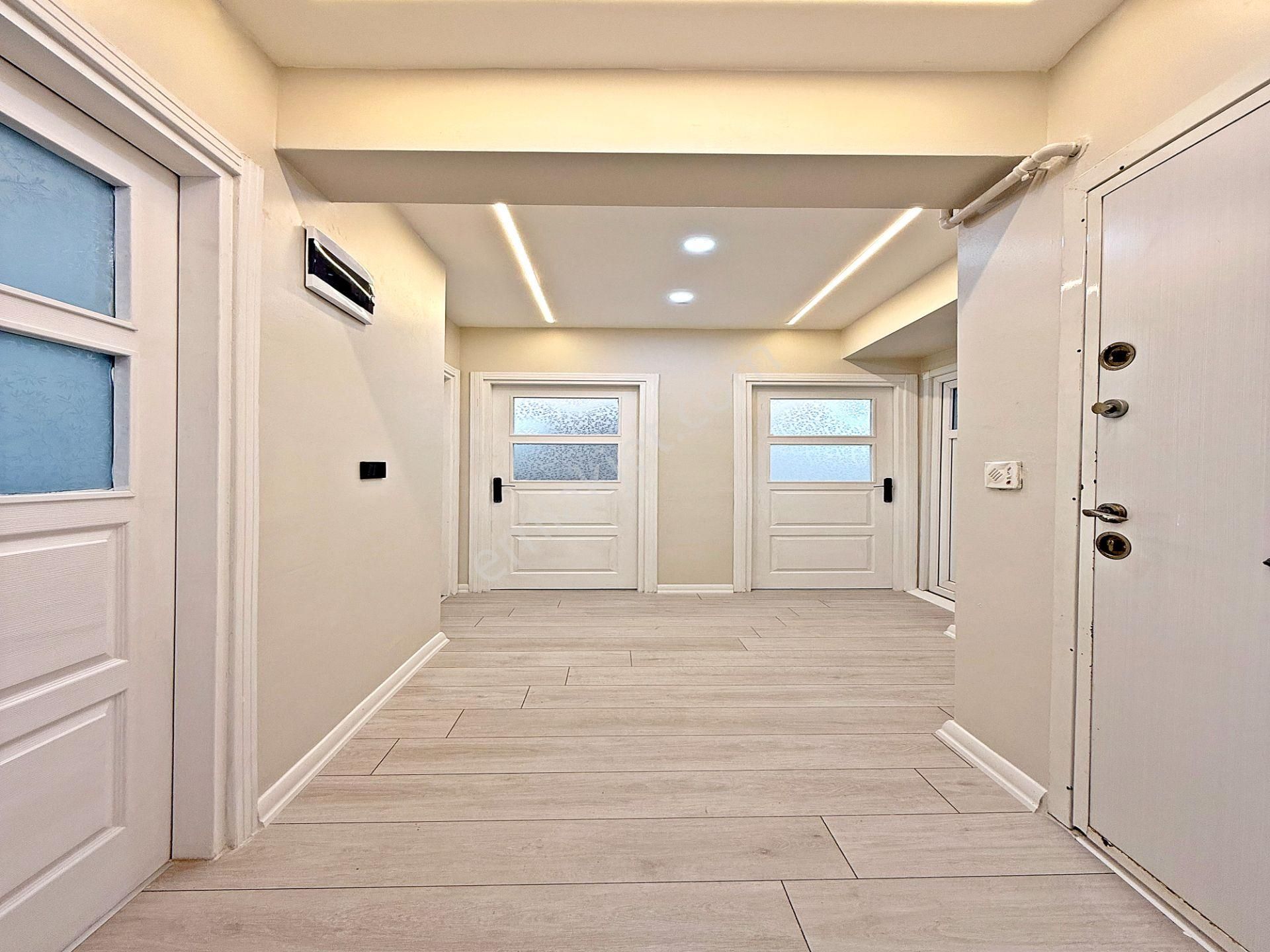 Bağlarçeşmeye Yakın Masrafı Olmayan Balkonlu 2+1 Ara Kat Daire - Görsel 10