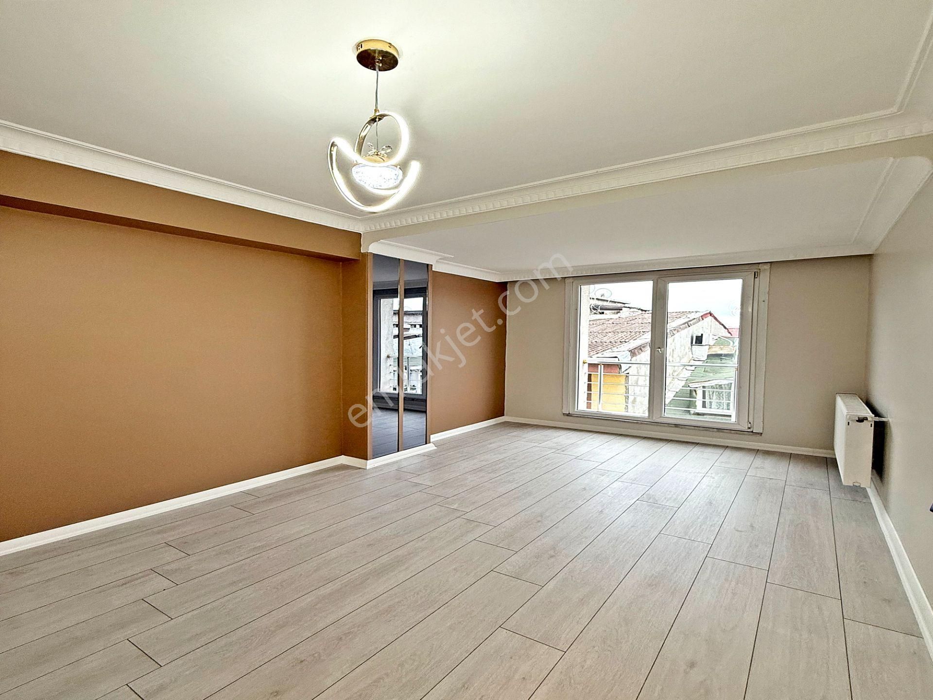 Bağlarçeşmeye Yakın Masrafı Olmayan Balkonlu 2+1 Ara Kat Daire - Görsel 8