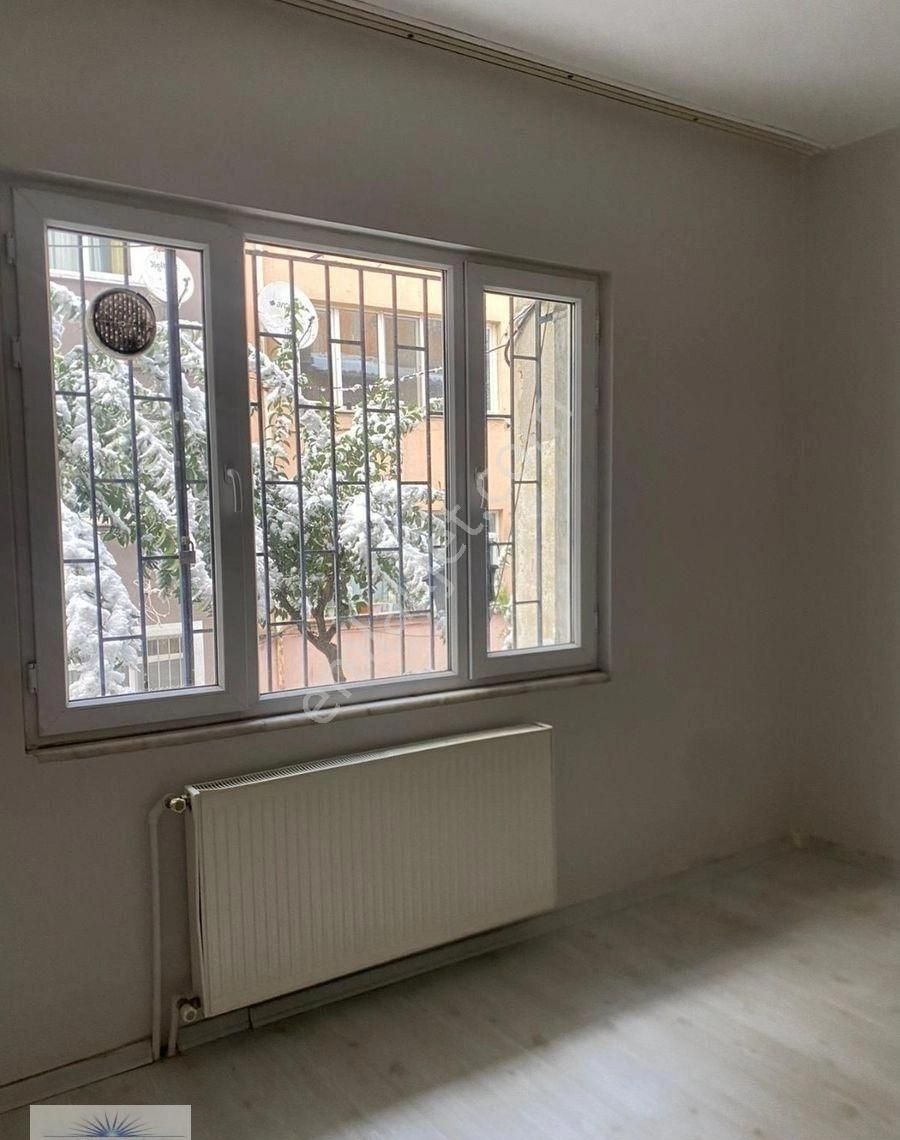 Eti'den Ortaköy'de 2+1 75m2 Yenilenmiş Yüksek Giriş, Bahçeli - Görsel 28