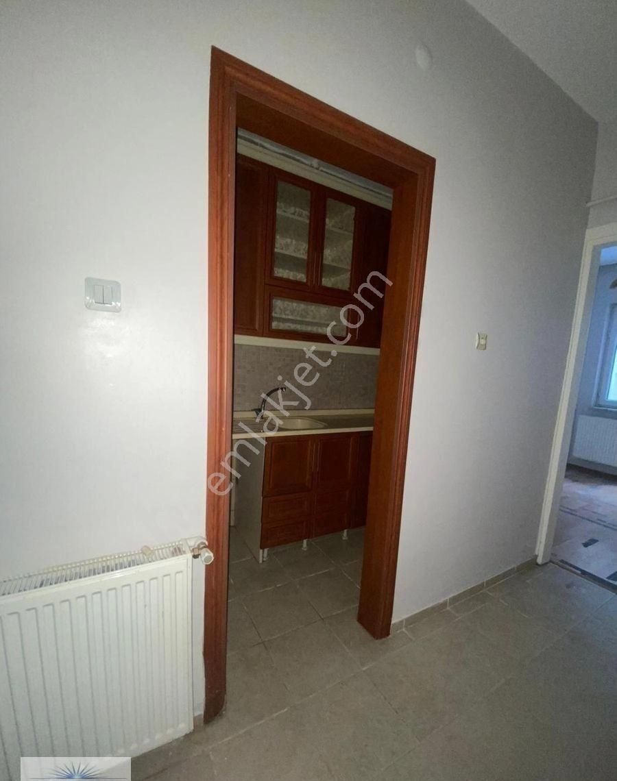 Eti'den Ortaköy'de 2+1 75m2 Yenilenmiş Yüksek Giriş, Bahçeli - Görsel 2
