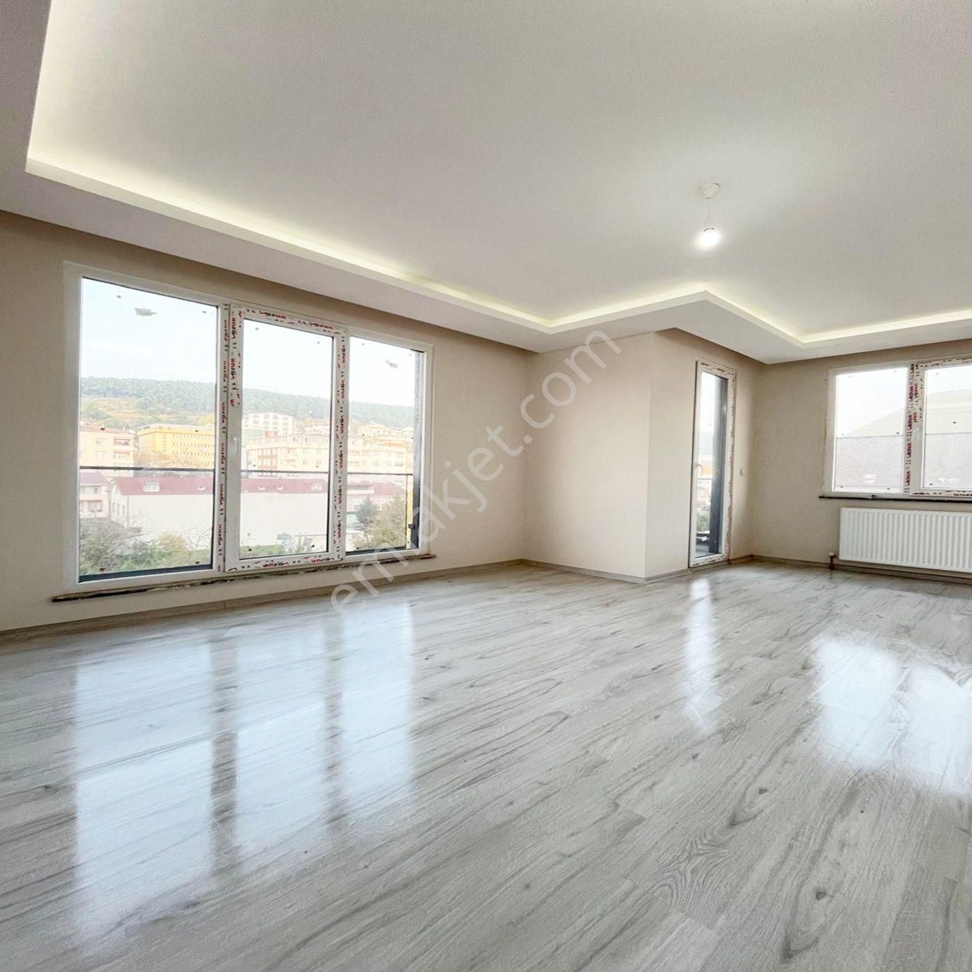 Modern Mimariliği, Konfor Ve Zerafeti Buluşturan Üst Dubleks!!!