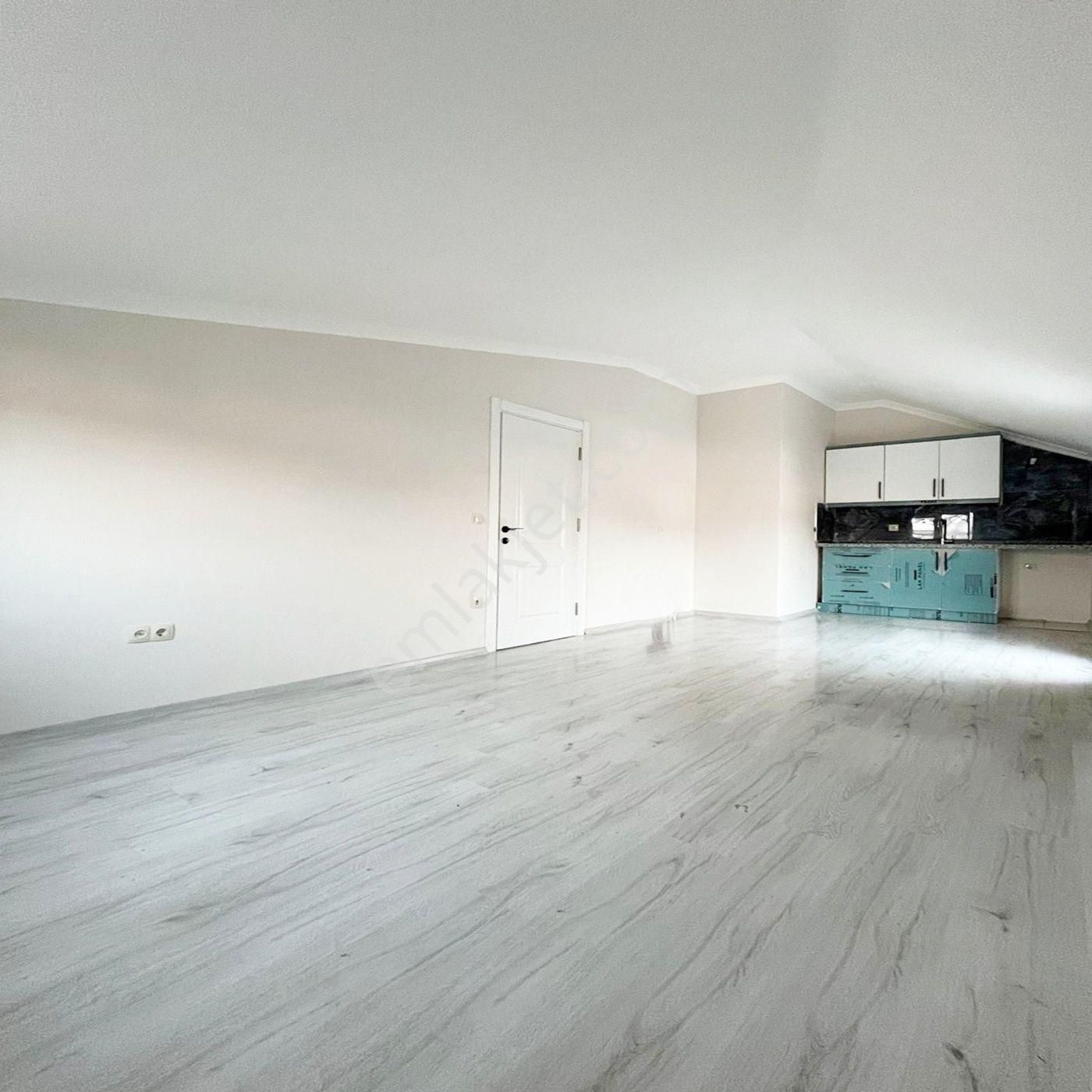 Modern Mimariliği, Konfor Ve Zerafeti Buluşturan Üst Dubleks!!! - Görsel 25