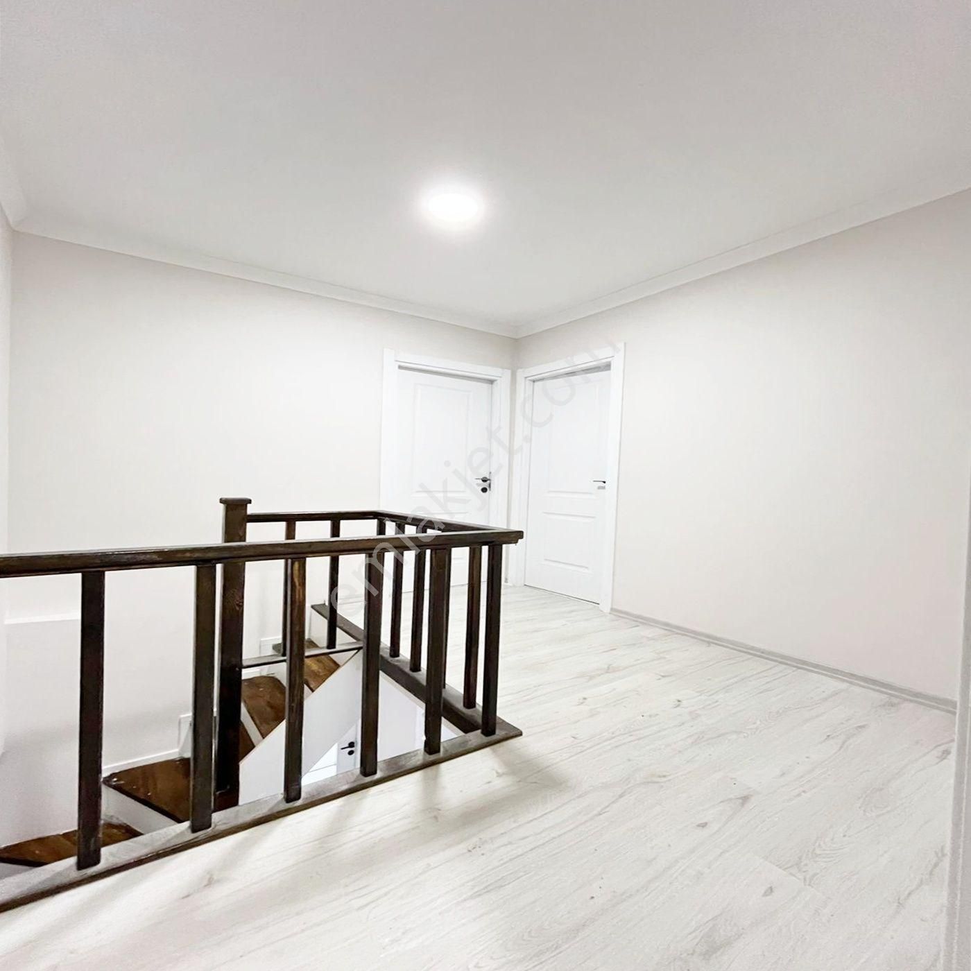 Modern Mimariliği, Konfor Ve Zerafeti Buluşturan Üst Dubleks!!! - Görsel 26