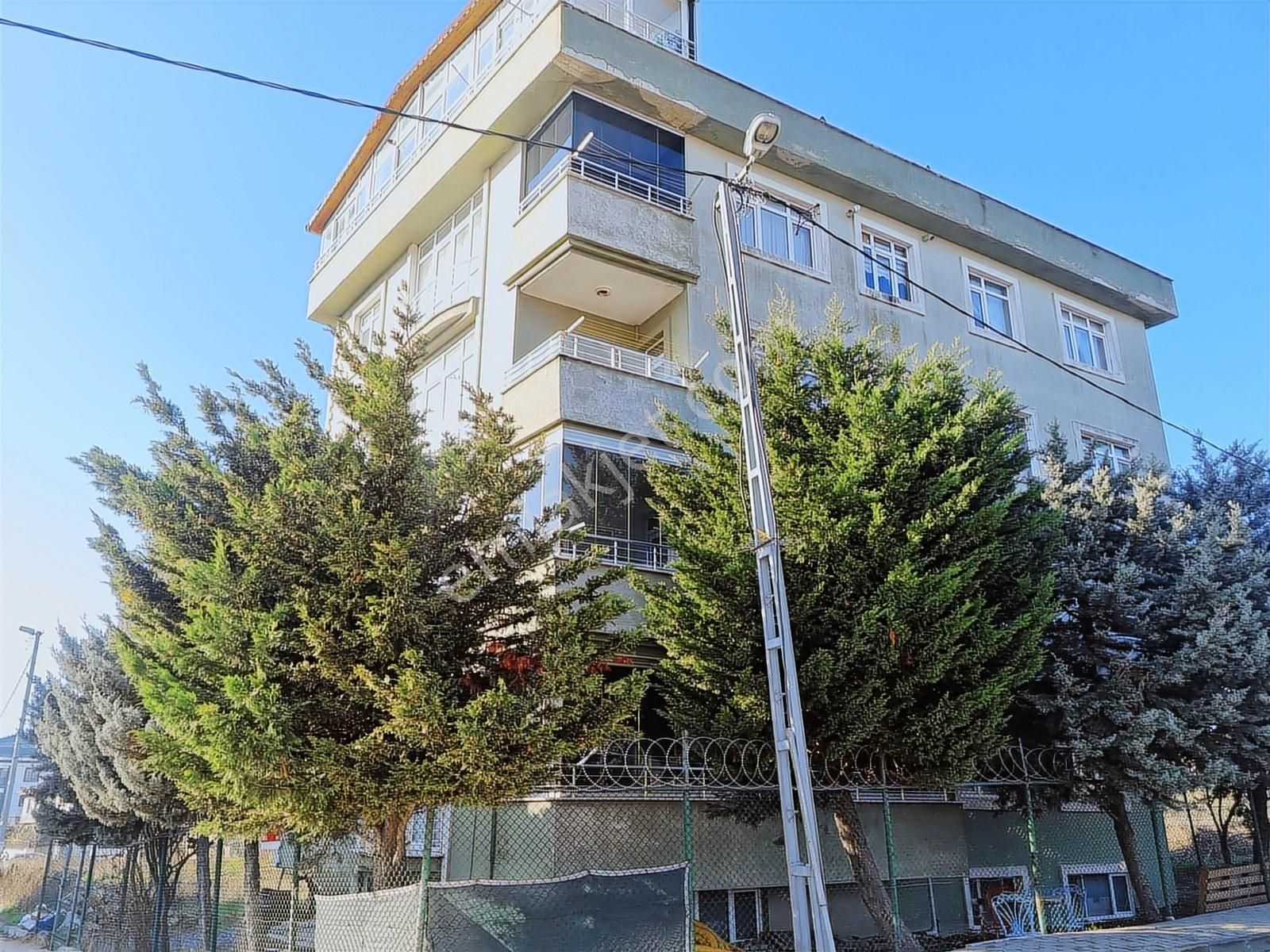 Pınartepe Mahallesi 4+1 Satılık Büyük Daire Asansörlü Köşebaşı - Görsel 22