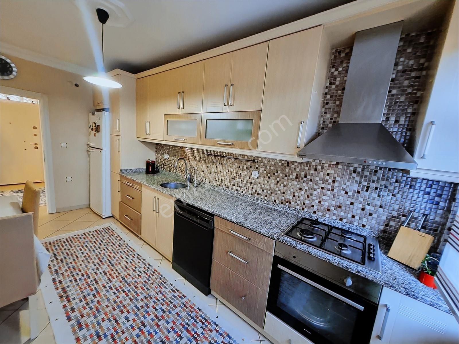 Pınartepe Mahallesi 4+1 Satılık Büyük Daire Asansörlü Köşebaşı - Görsel 24