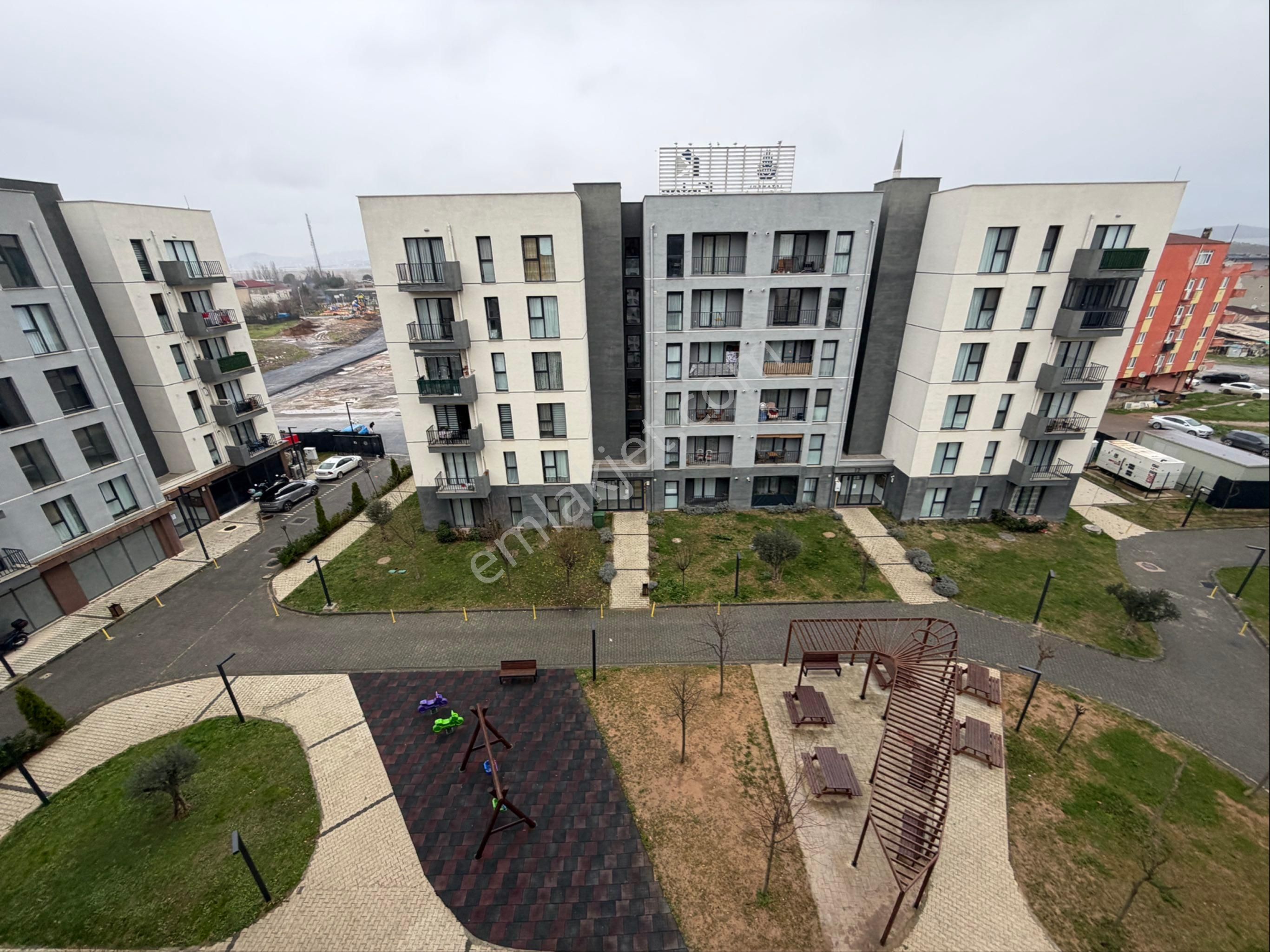 Tuzla Kiptaş Aydınlık Evler Satılık 88 M2 2+1 Daire - Görsel 11