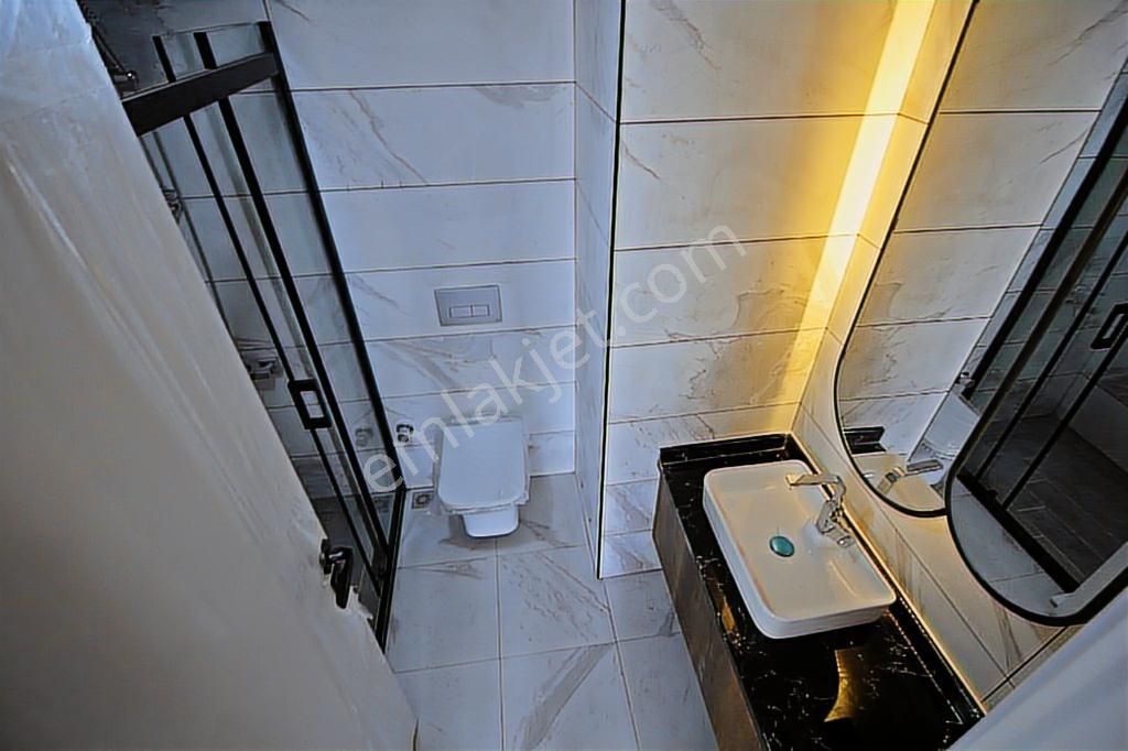 Bağlıcada Kapalı Otoparklı Site İçerisinde 4+1 Satılık Daire - Görsel 29