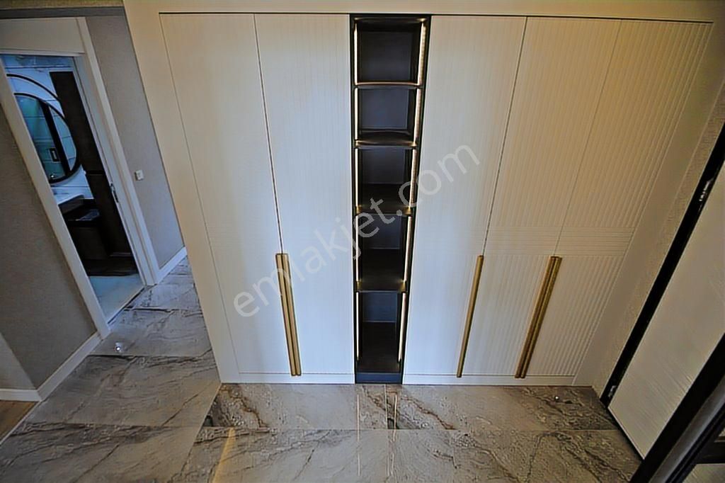 Bağlıcada Kapalı Otoparklı Site İçerisinde 4+1 Satılık Daire - Görsel 17