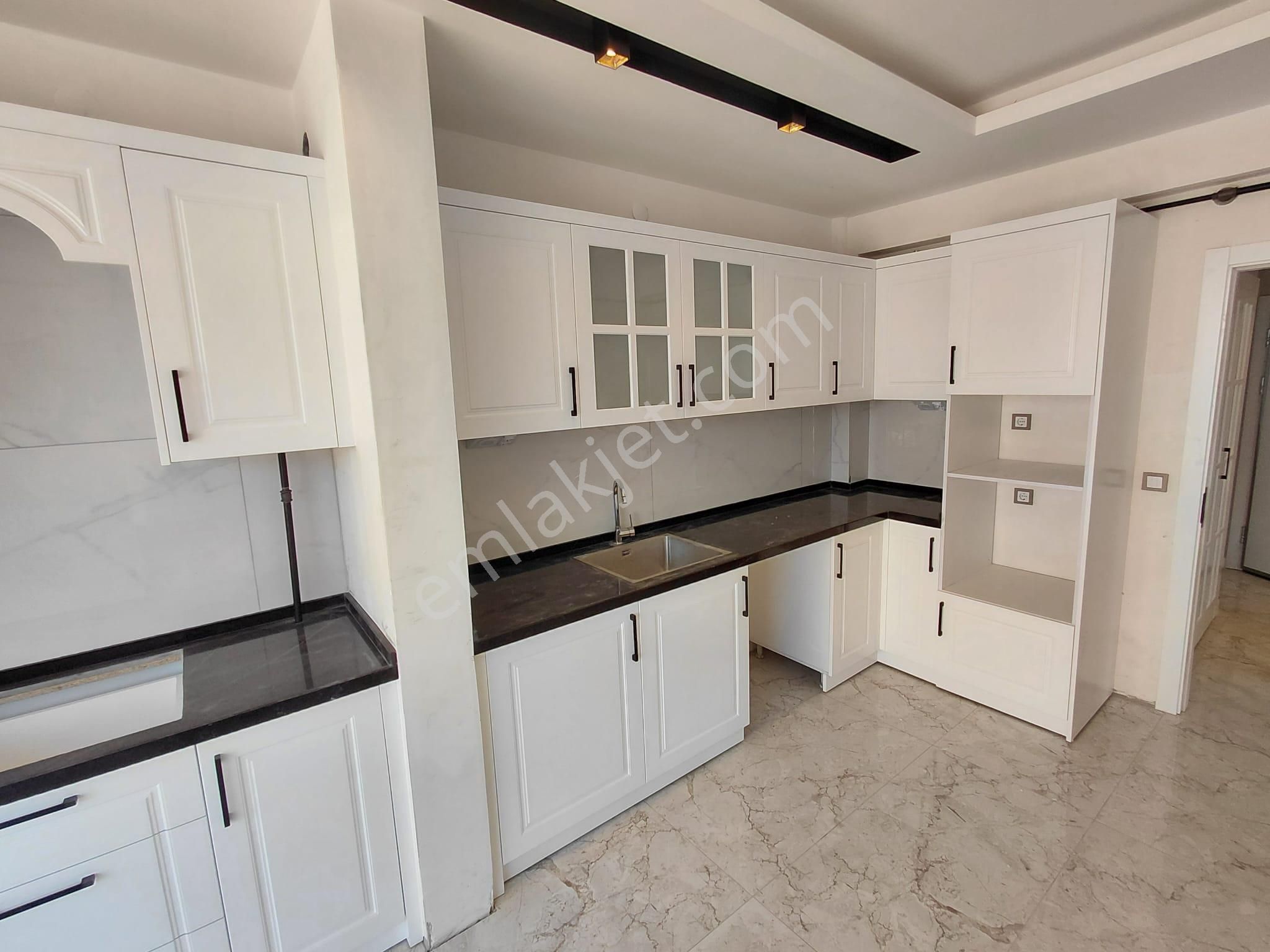 Emrah Çiftci'den Selçuklu Sancak Mahallesi Veysel Karani Caddesi Yanı Satılık 3+1 Lüks Daireler - Görsel 9