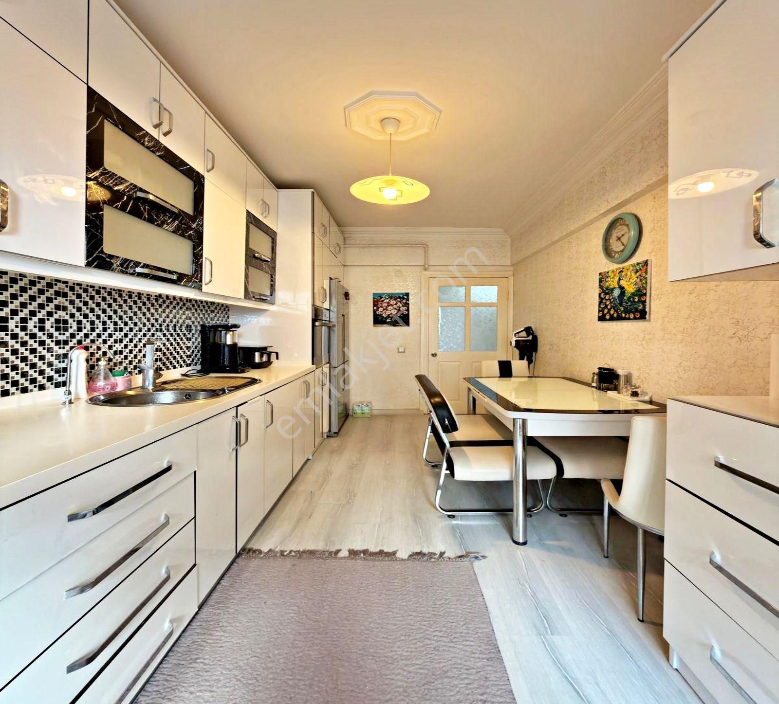 Barış Mahallesi Migros Arkası Masrafsız 3+1 Acil Satılık Daire - Görsel 4