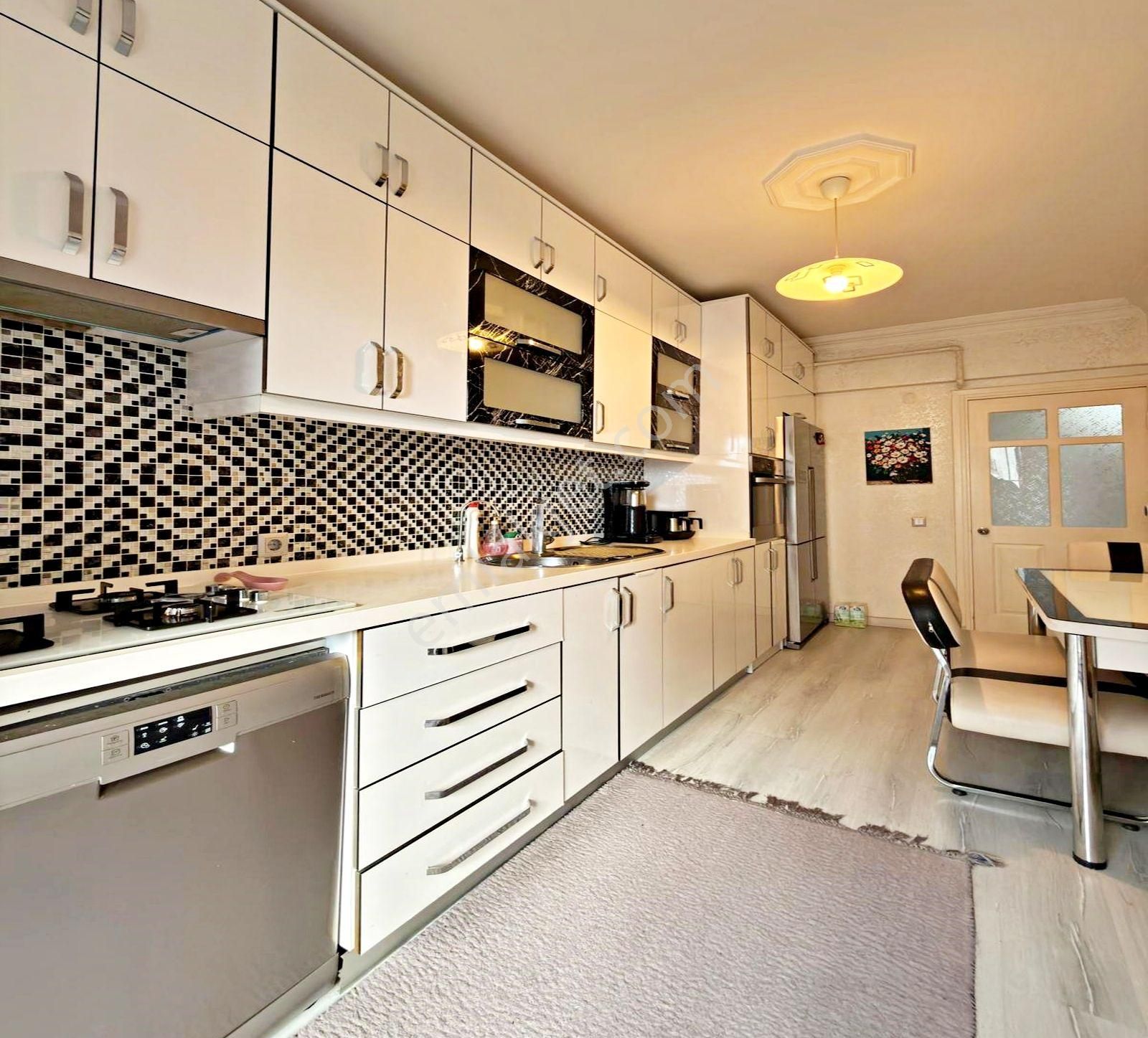 Barış Mahallesi Migros Arkası Masrafsız 3+1 Acil Satılık Daire - Görsel 3