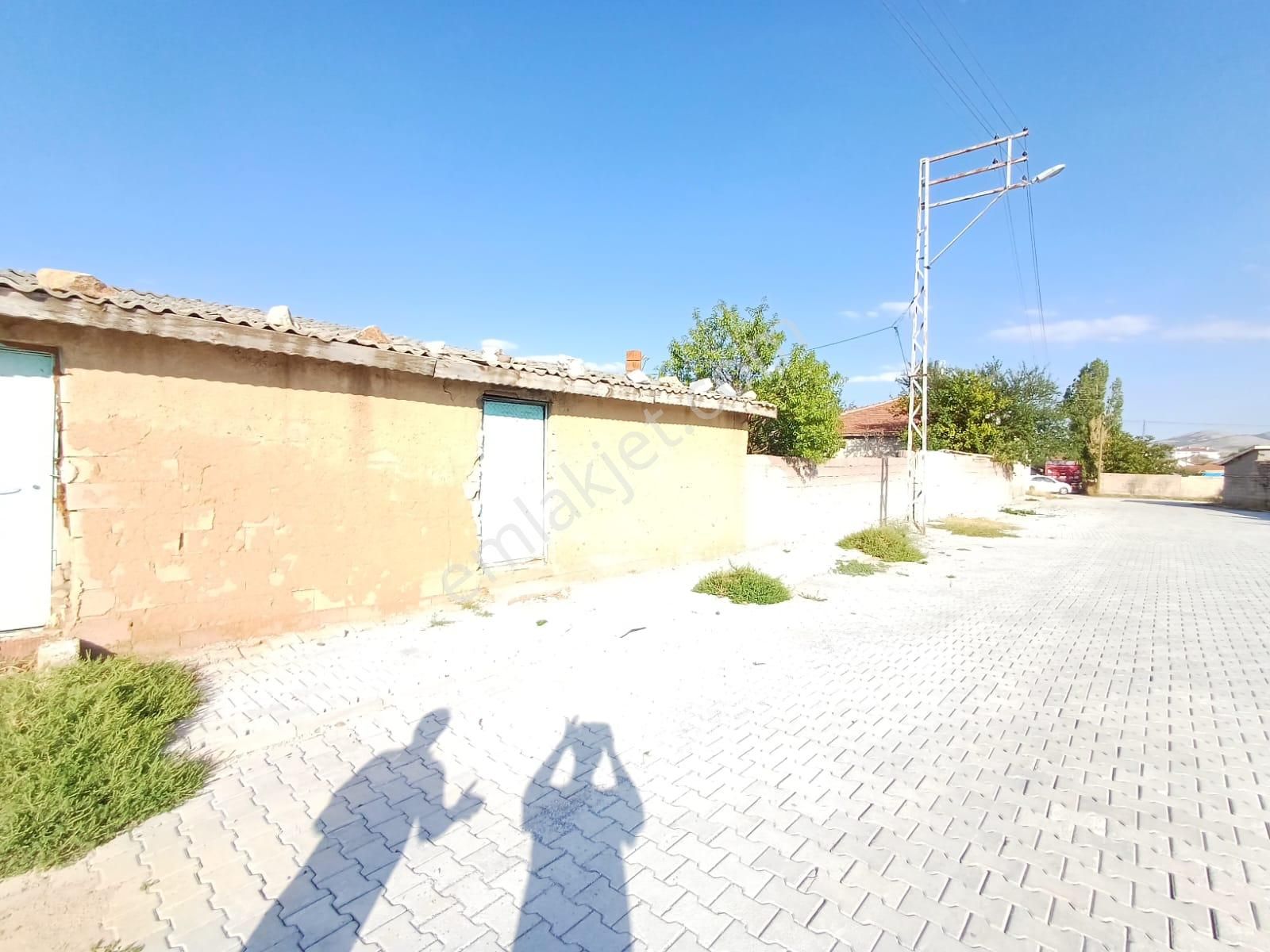 Emrah Çiftci'den Sarayönü Ladik Mah.satılık 2271 M Arsa Ve Müstakil Ev - Görsel 4