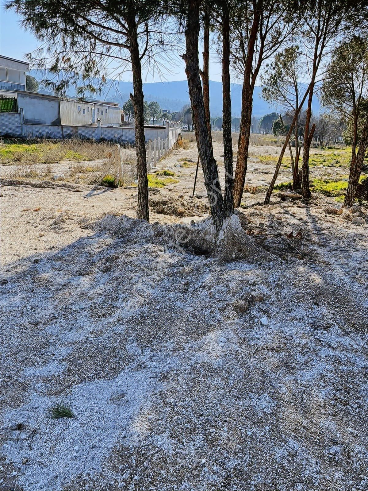 Öz-er Gayrimenkul'den Satılık Doğa Manzaralı Bahçe - Görsel 6