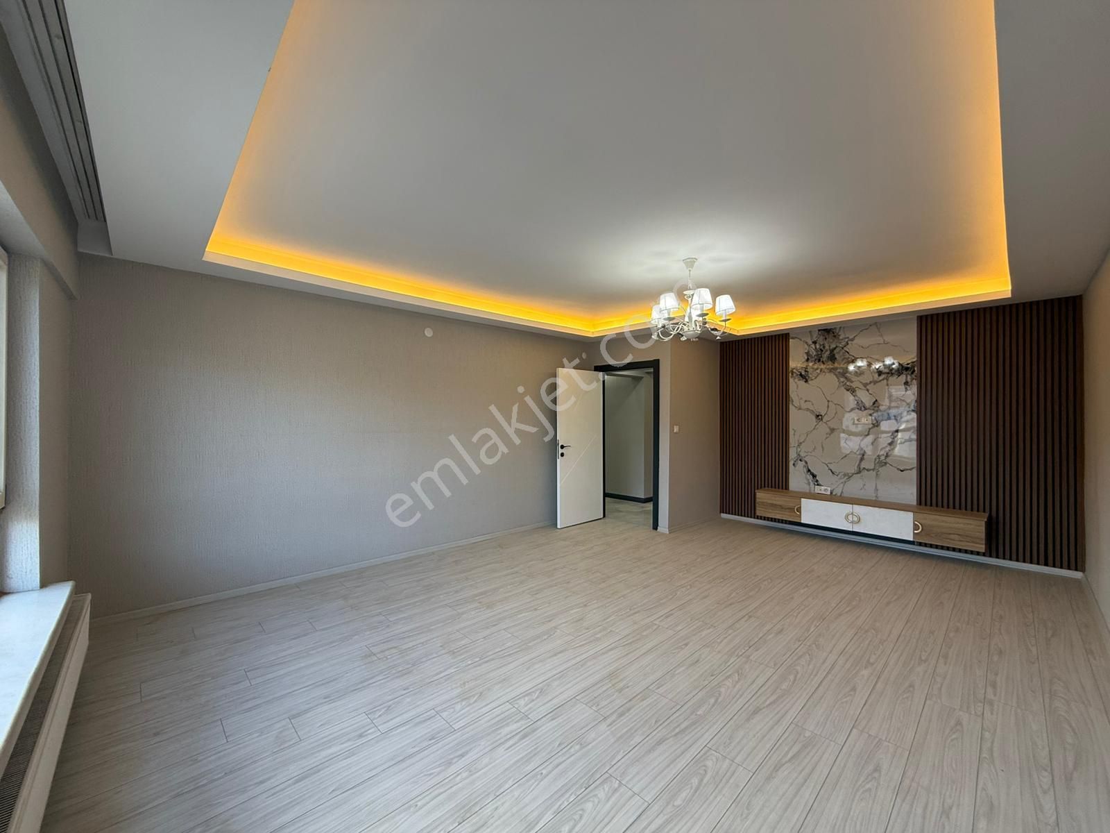 Esertepe Mahallesi'nde Ankara Manzaralı Geniş 3+1 Daire! - Görsel 11