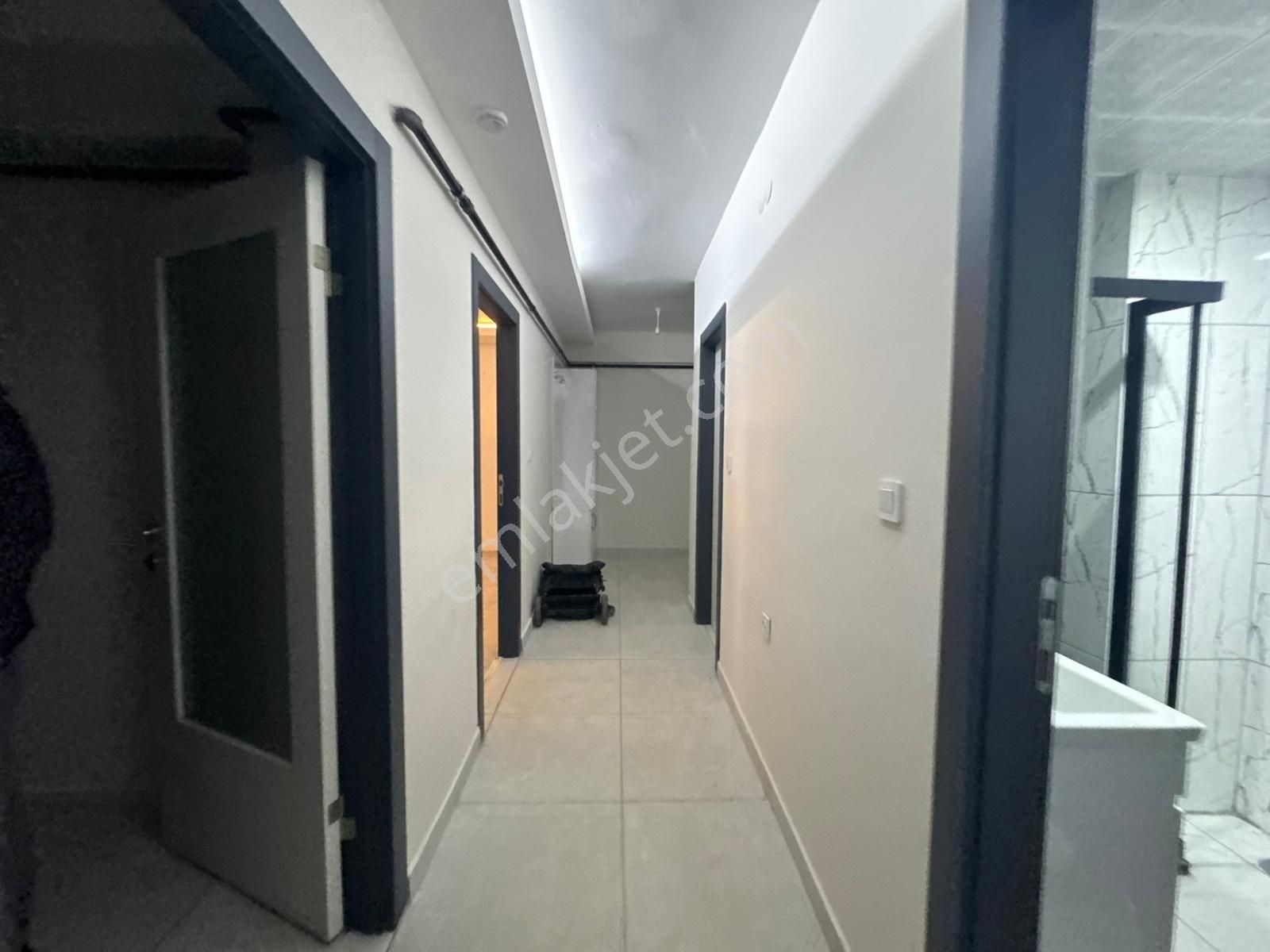 Yılmazer'den 4. Cadde Üzerinde Masrafsız 3+1 İskanlı Acil Satlık - Görsel 15